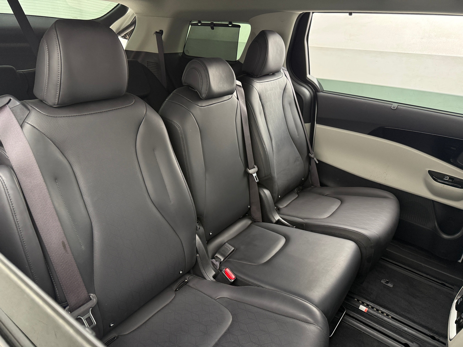 Thumbnail: 2024 Kia Carnival - 5