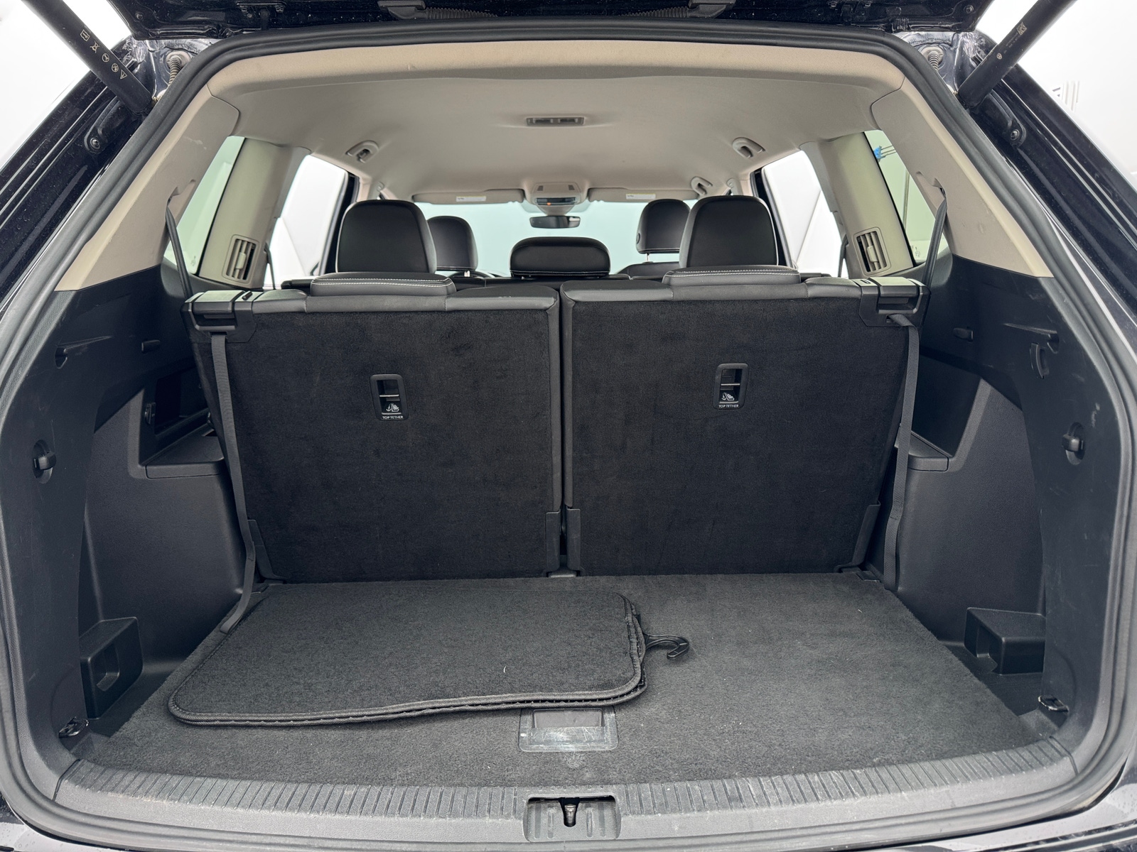 Thumbnail: 2024 Volkswagen Atlas - 6