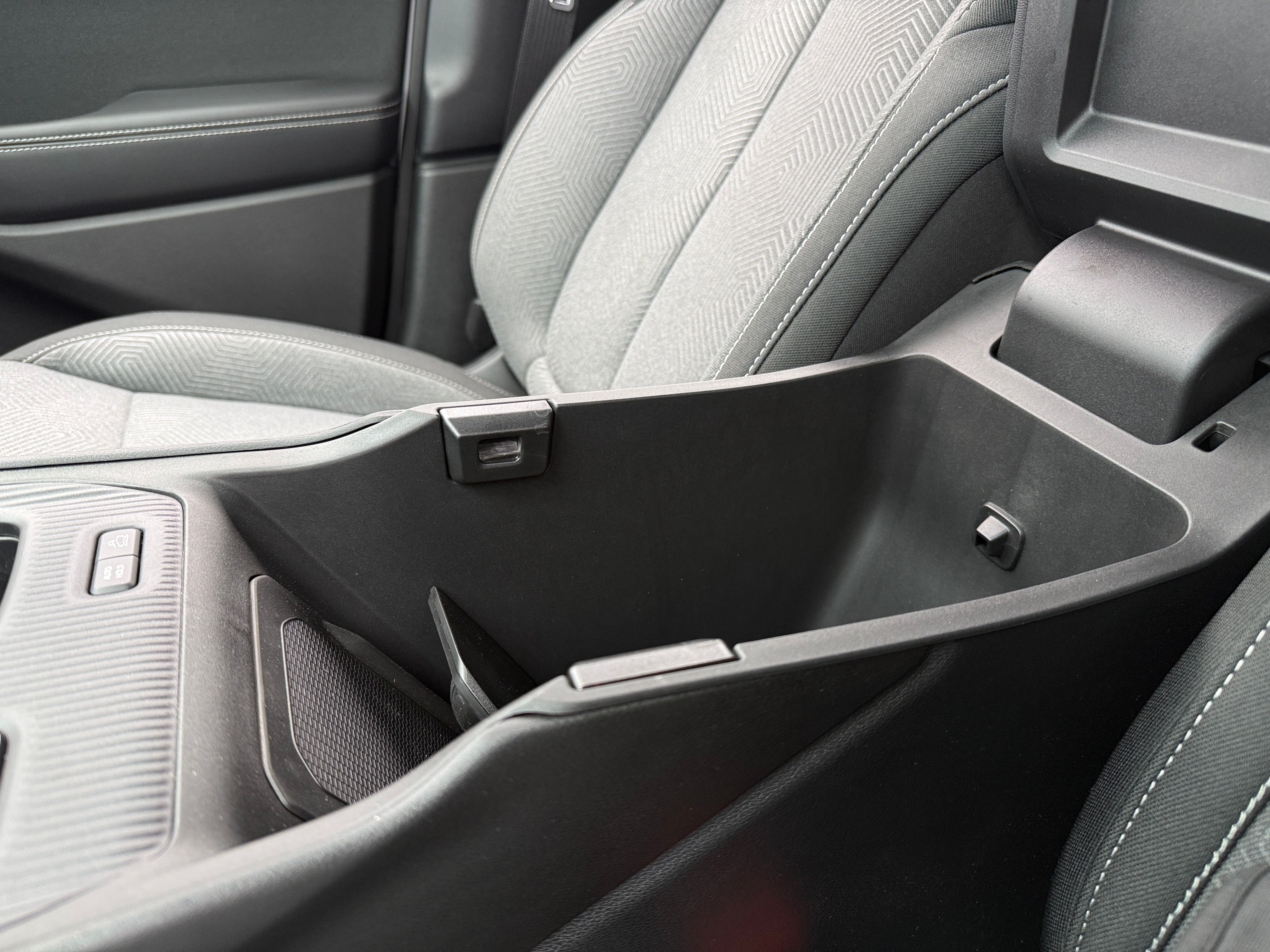 2026 Jeep Cherokee Laredo - Photo 15