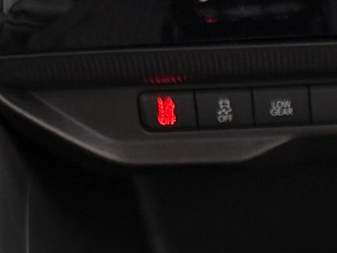 2026 Jeep Cherokee Laredo - Photo 18