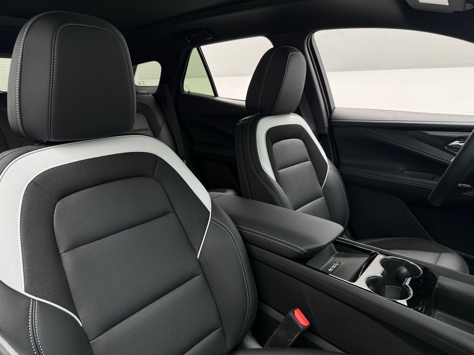 Thumbnail: 2025 Chevrolet Blazer EV - 2