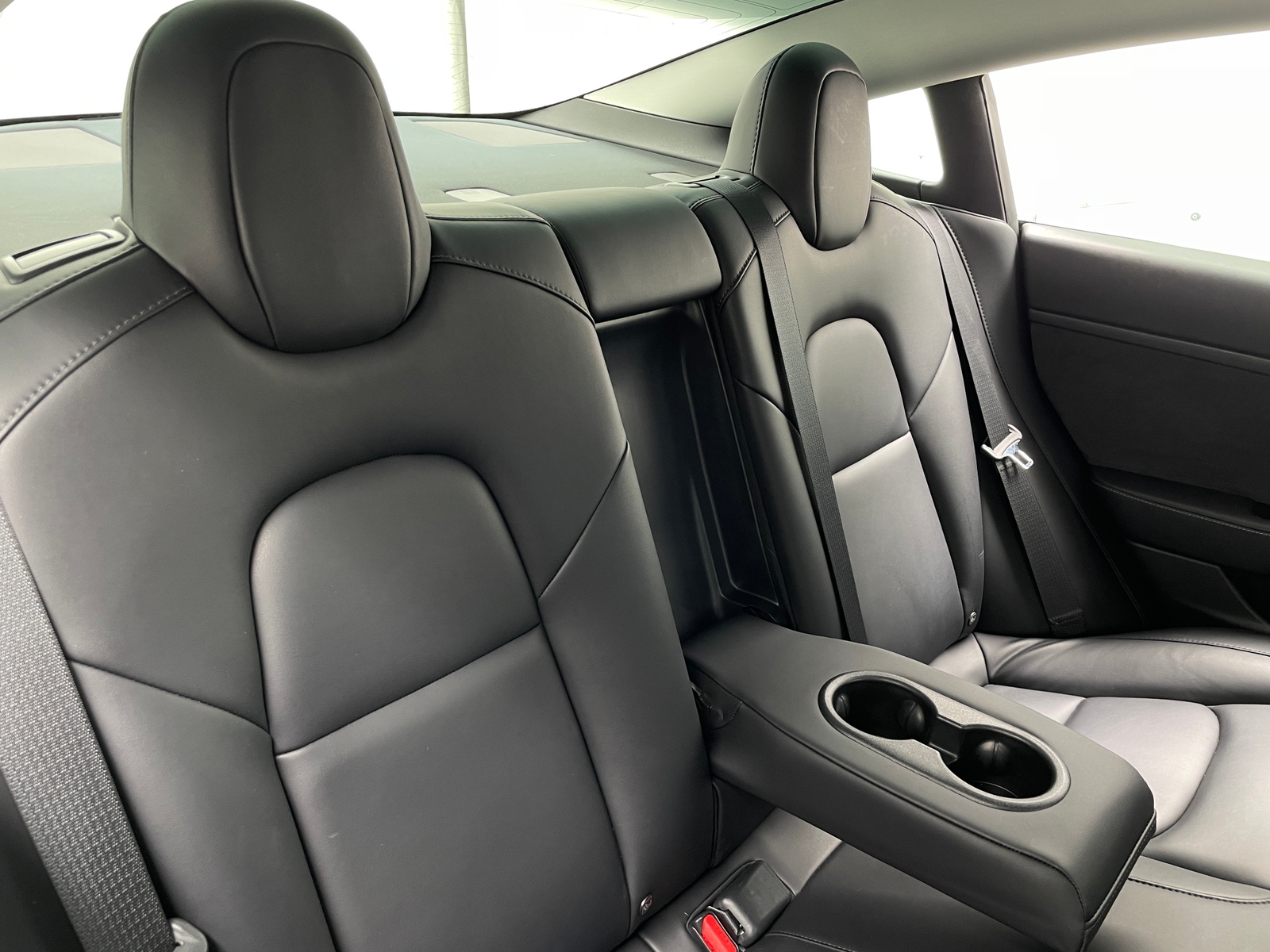 Thumbnail: 2020 Tesla Model 3 - 5