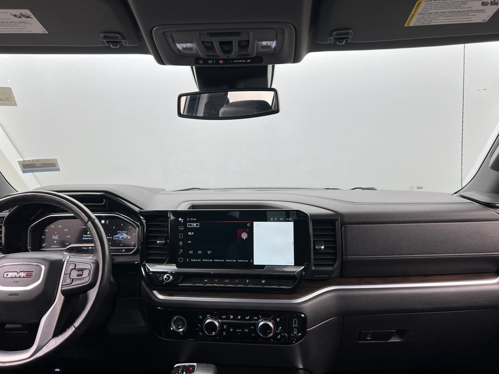 Thumbnail: 2022 GMC Sierra 1500 - 2