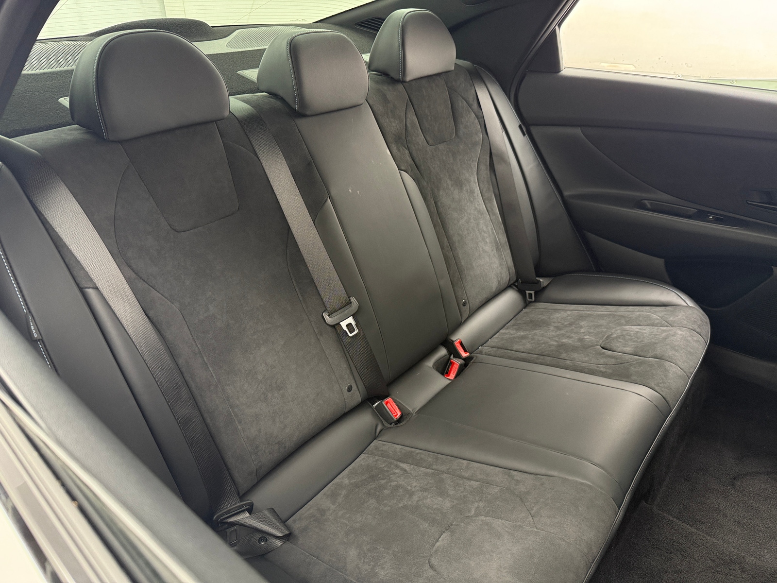 Thumbnail: 2025 Hyundai Elantra - 5