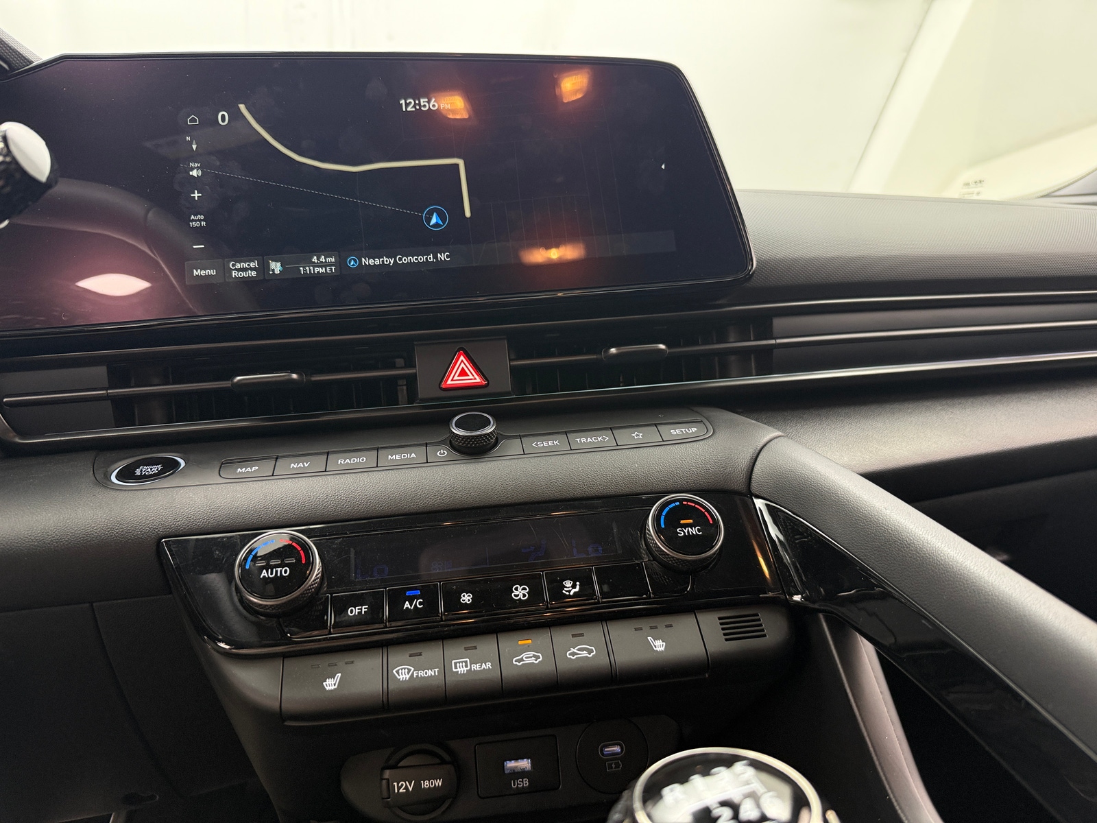 Thumbnail: 2025 Hyundai Elantra - 3