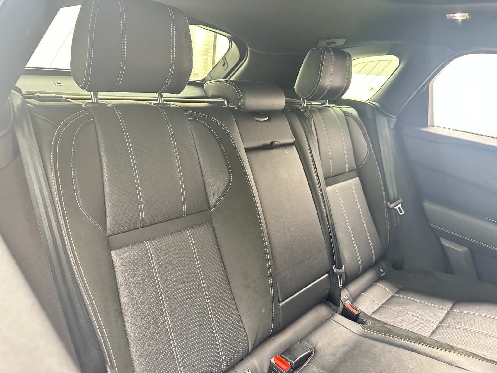 Thumbnail: 2020 Land Rover Range Rover Velar - 5