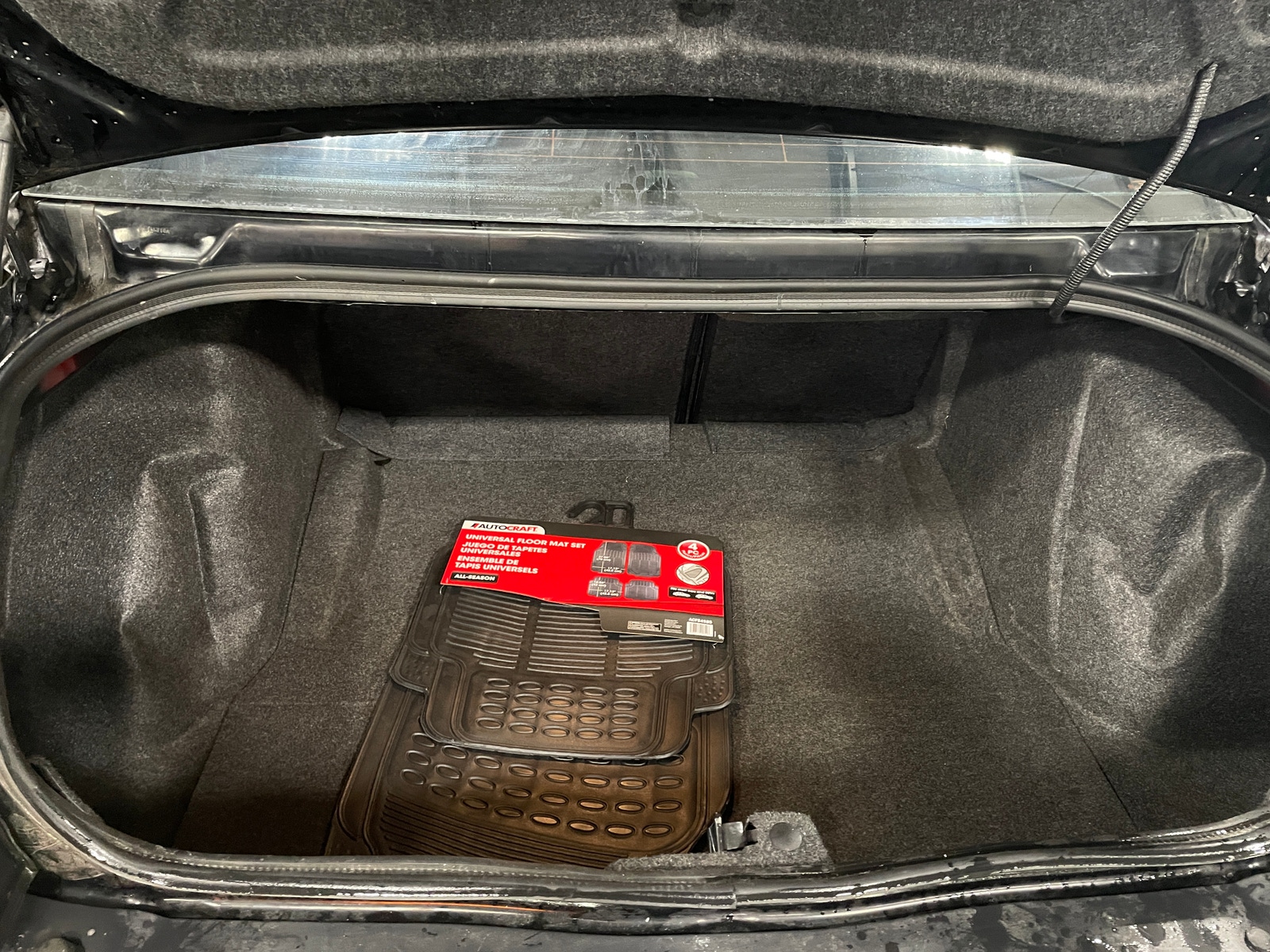 Thumbnail: 2018 Dodge Challenger - 5