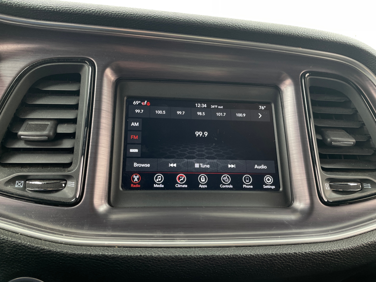 Thumbnail: 2018 Dodge Challenger - 3