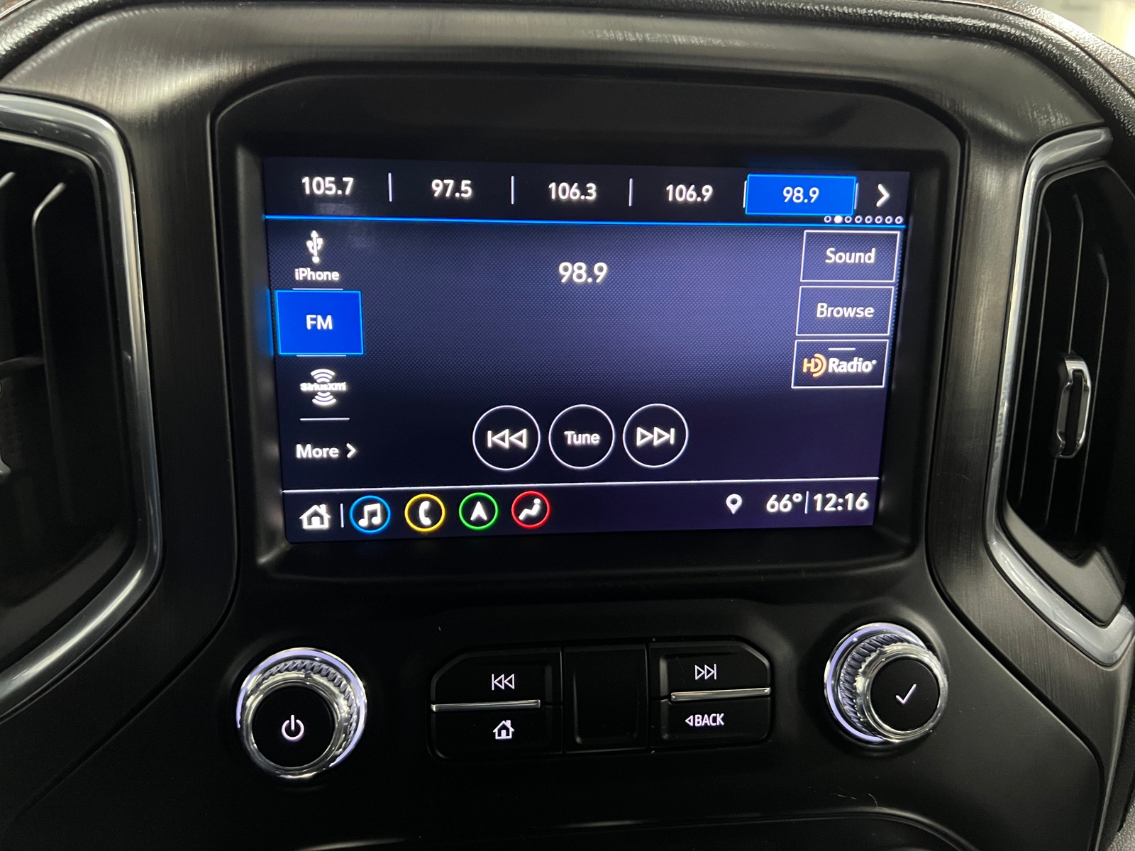 Thumbnail: 2019 GMC Sierra 1500 - 3