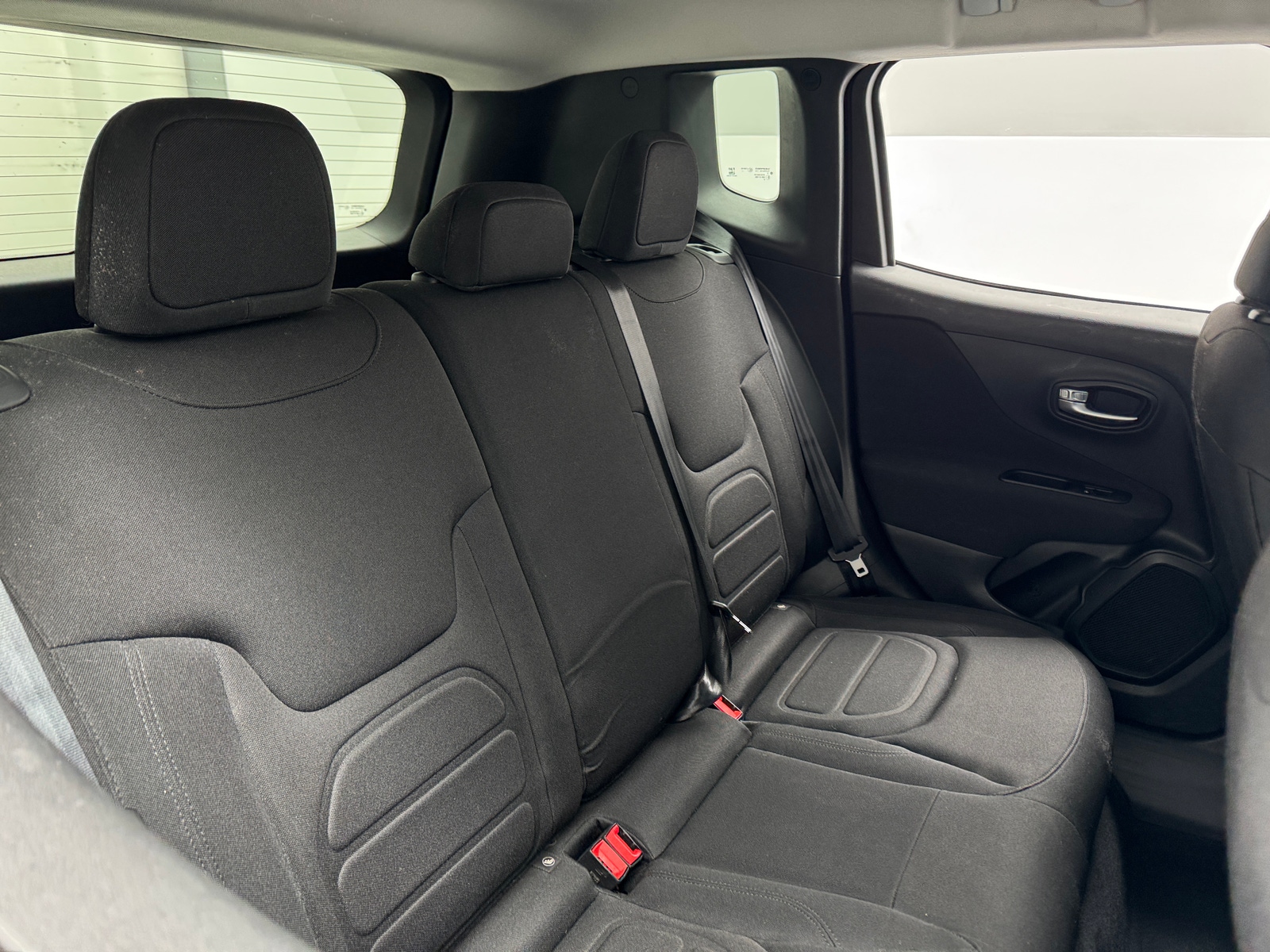 Thumbnail: 2021 Jeep Renegade - 6