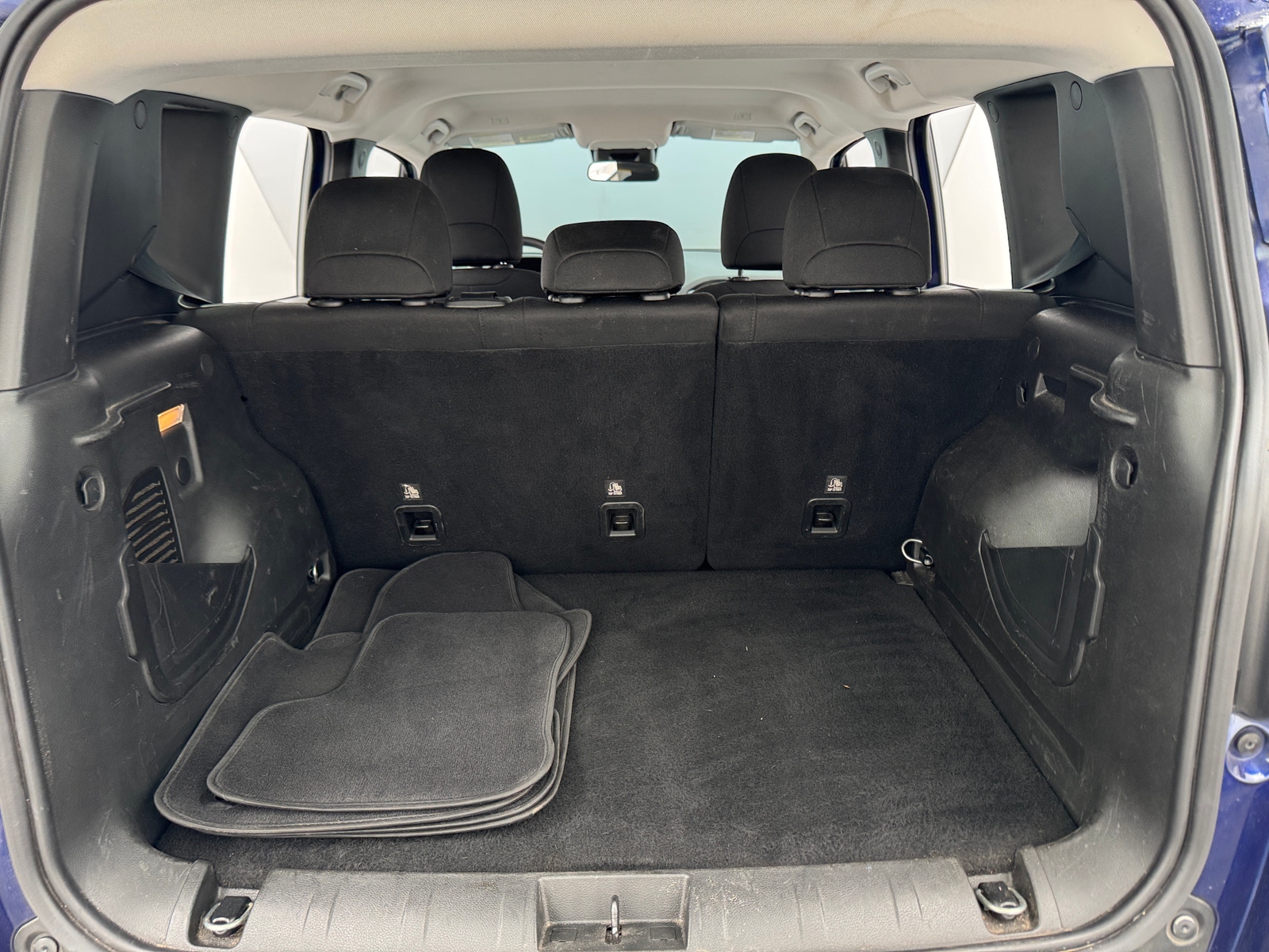 Thumbnail: 2021 Jeep Renegade - 7
