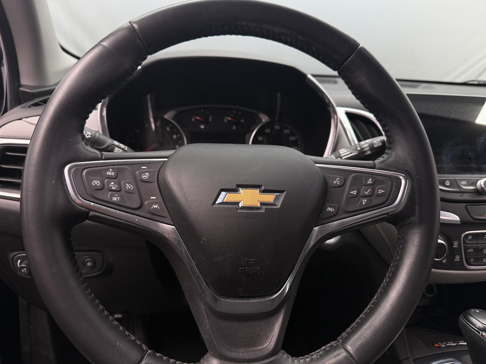 Thumbnail: 2020 Chevrolet Equinox - 4