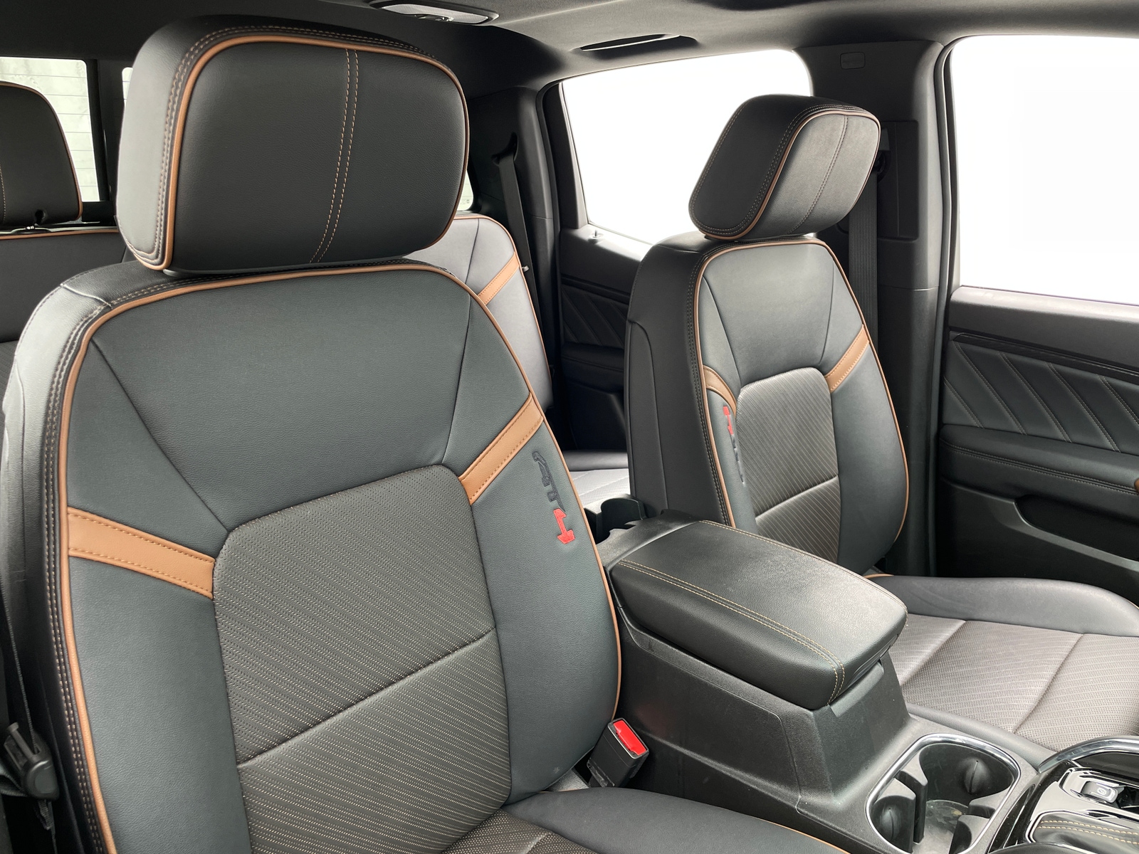 Thumbnail: 2024 GMC Canyon - 2