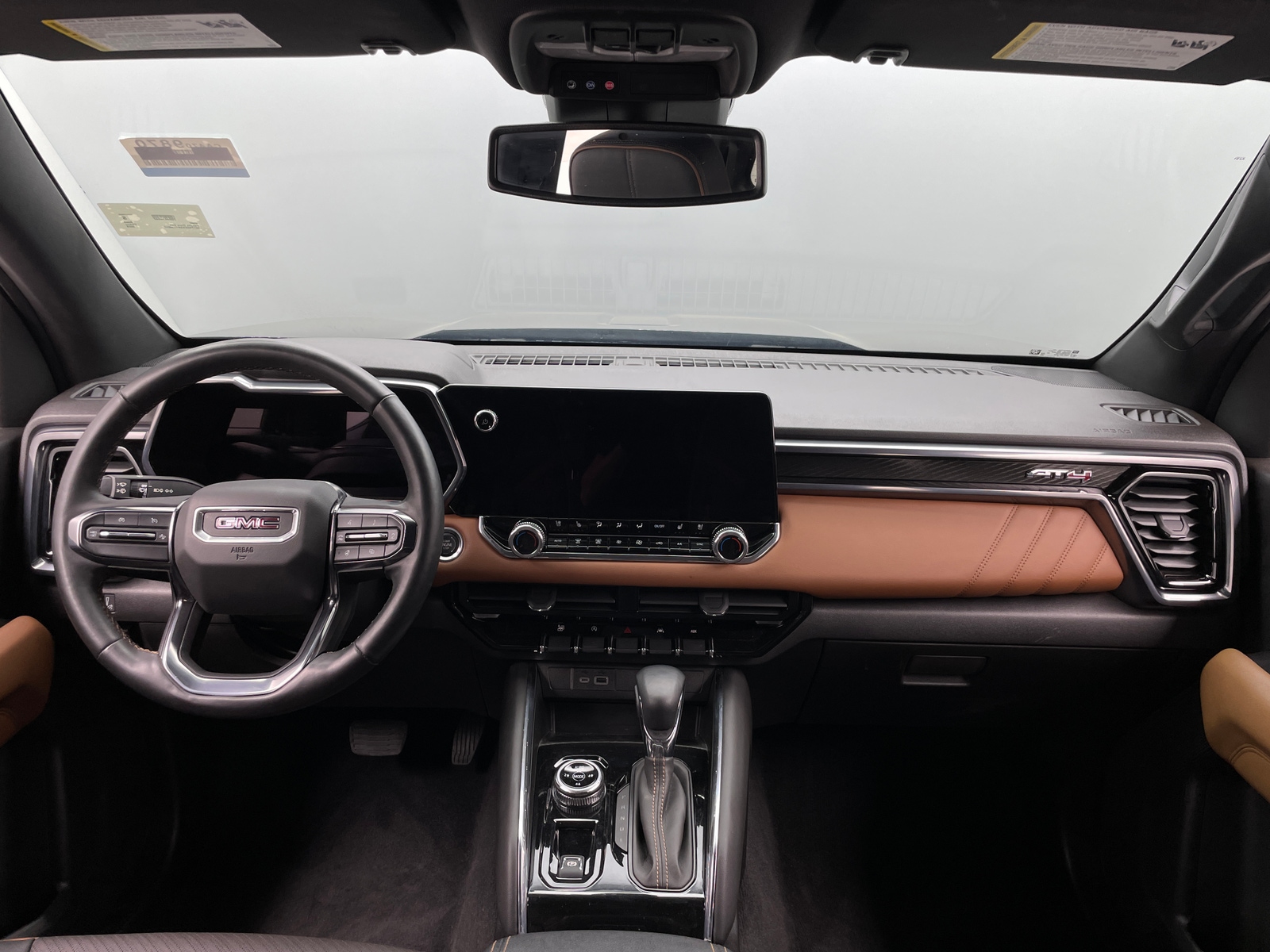 Thumbnail: 2024 GMC Canyon - 3