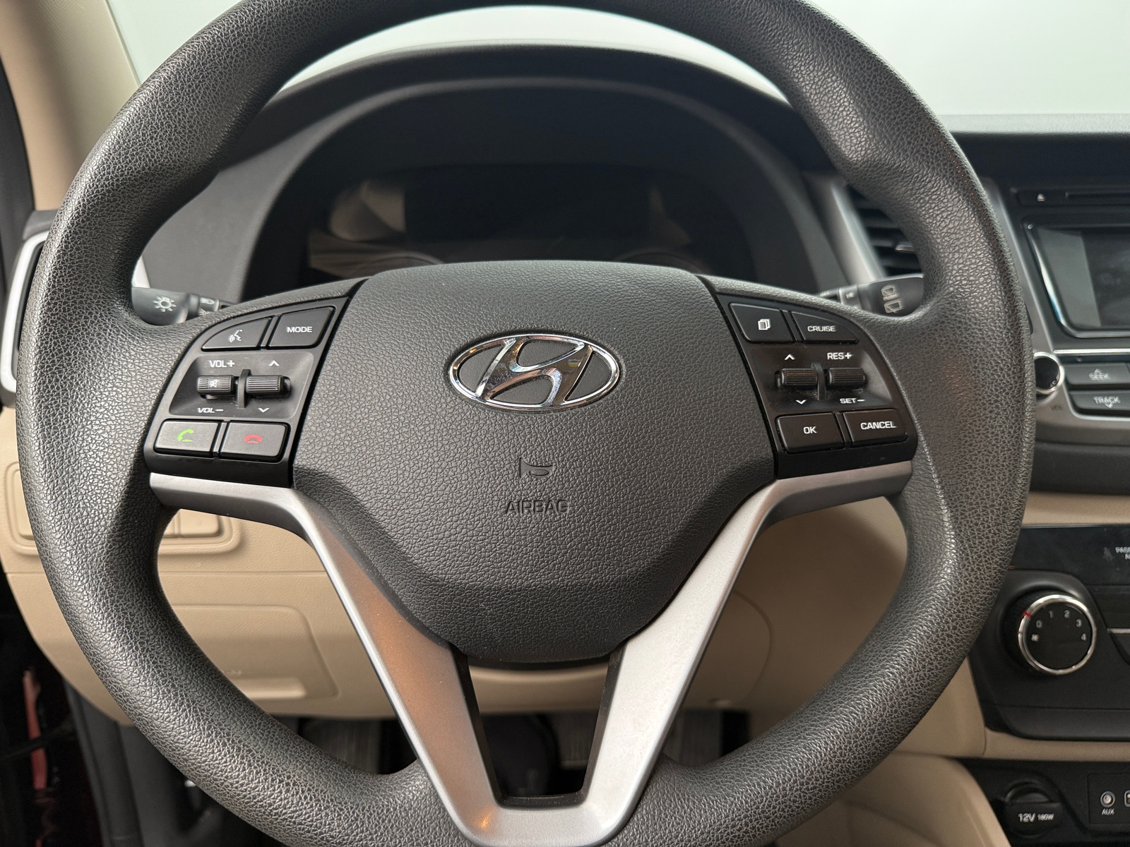 Thumbnail: 2017 Hyundai Tucson - 5