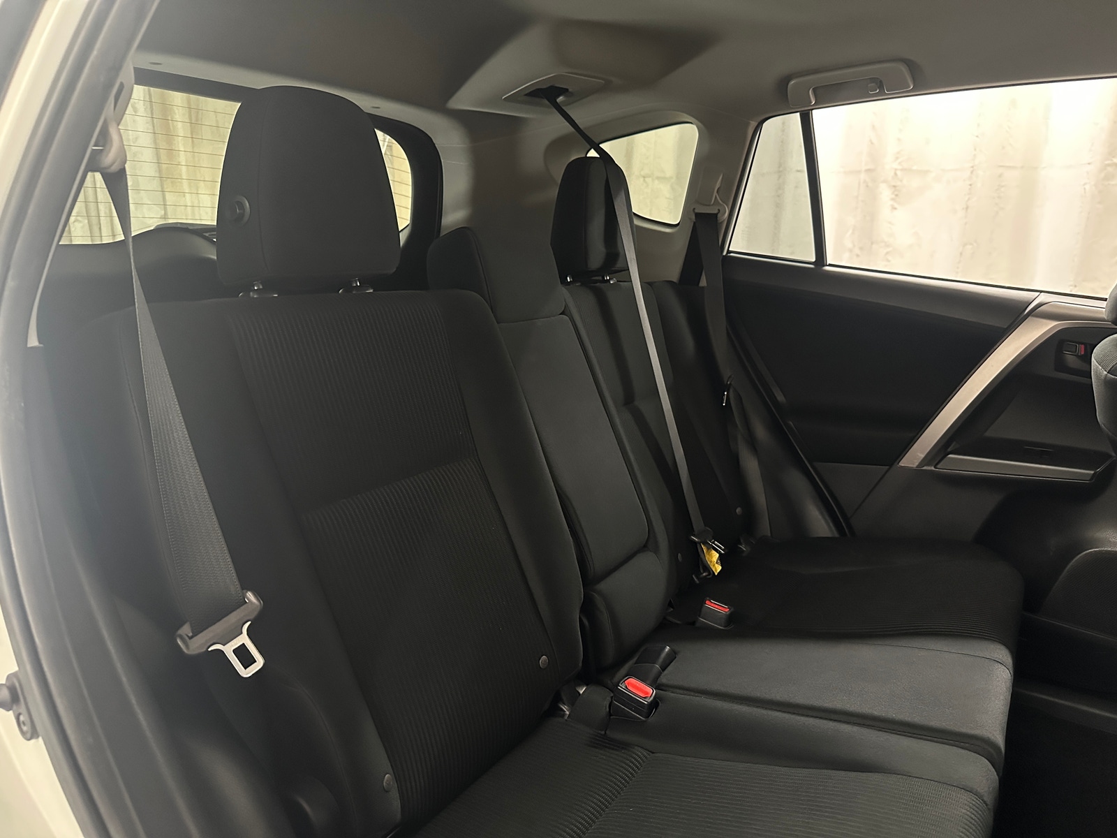 Thumbnail: 2018 Toyota RAV4 - 6