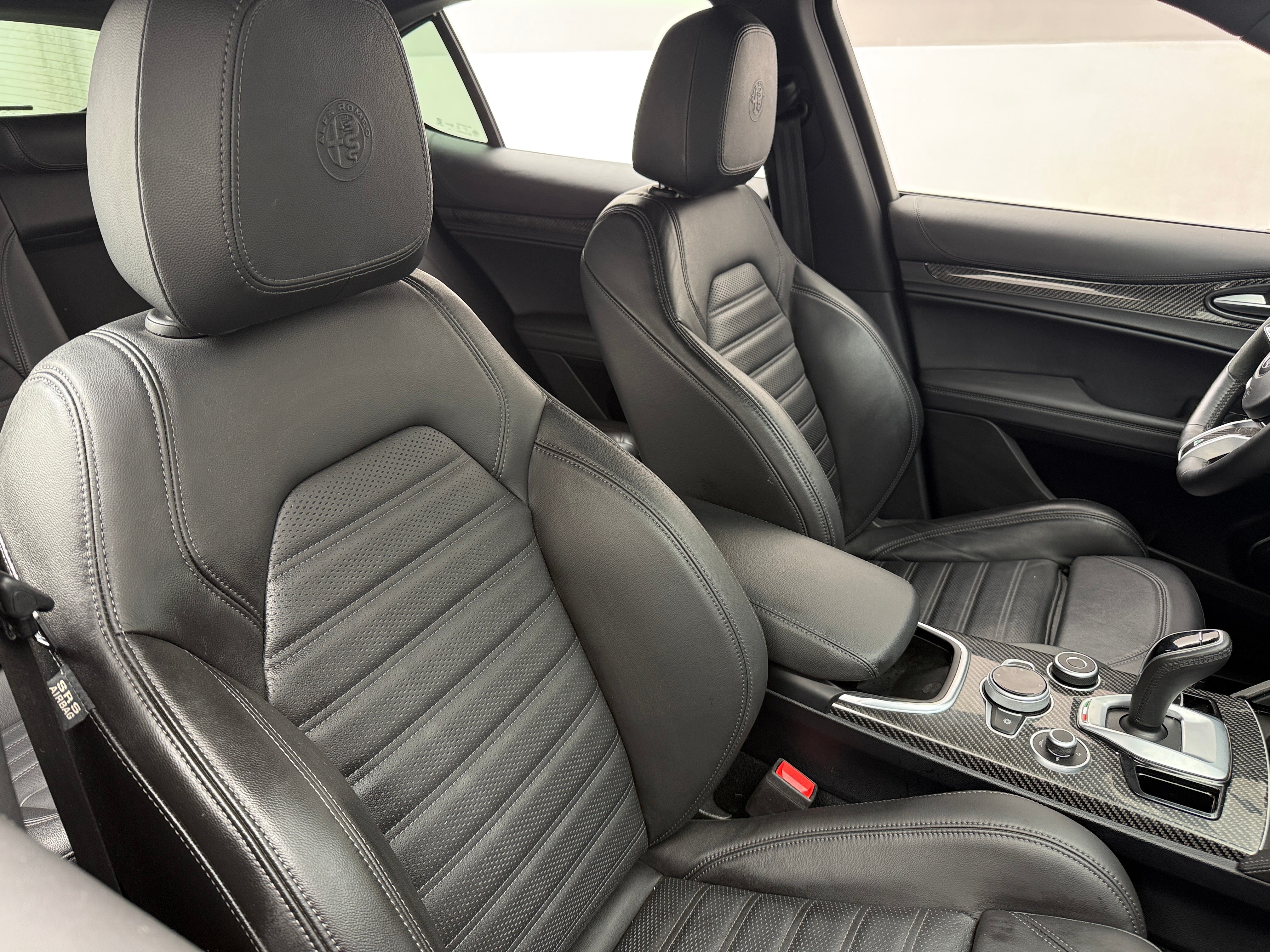 2022 Alfa Romeo Stelvio