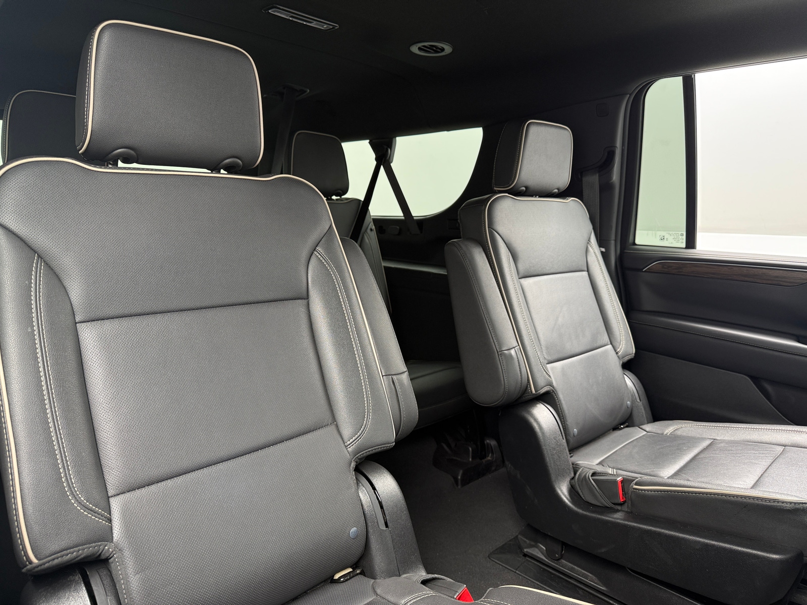 Thumbnail: 2024 Chevrolet Suburban - 5