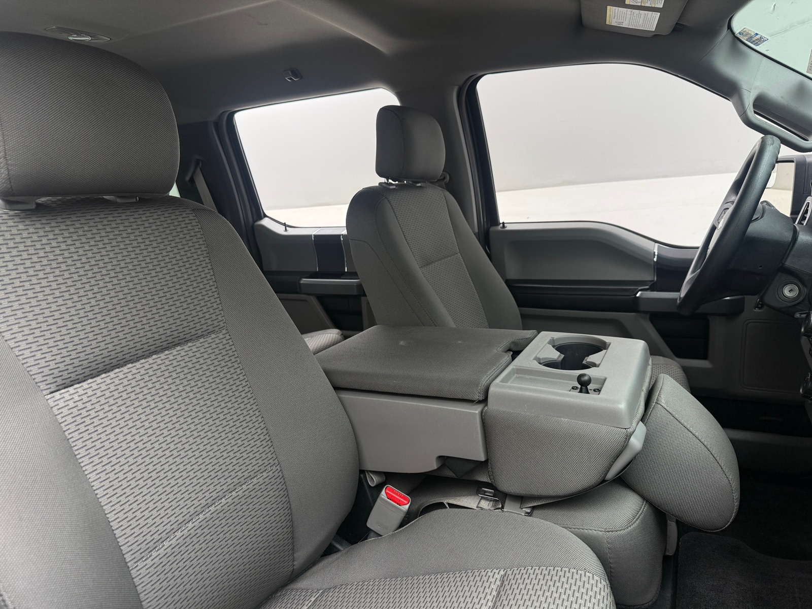 Thumbnail: 2016 Ford Econoline - 2