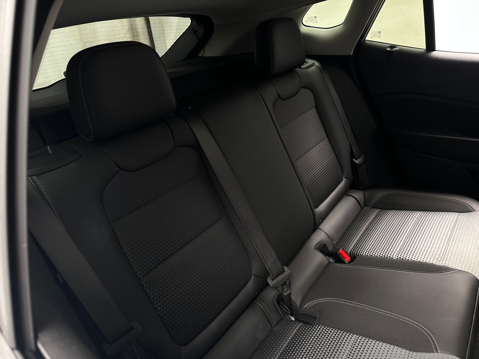 Thumbnail: 2025 Chevrolet Trax - 6