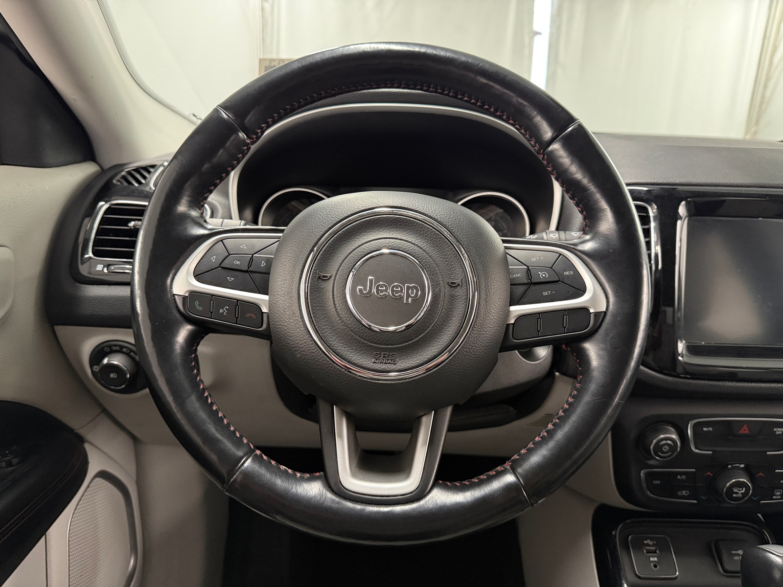 Thumbnail: 2020 Jeep Compass - 4