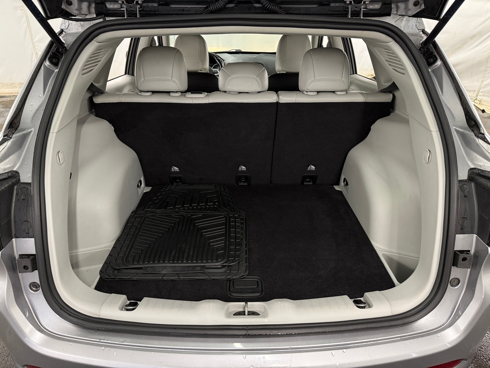 Thumbnail: 2020 Jeep Compass - 6