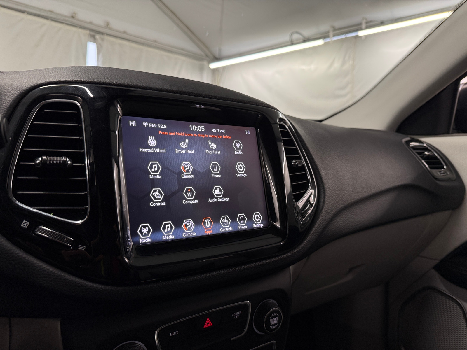 Thumbnail: 2020 Jeep Compass - 3