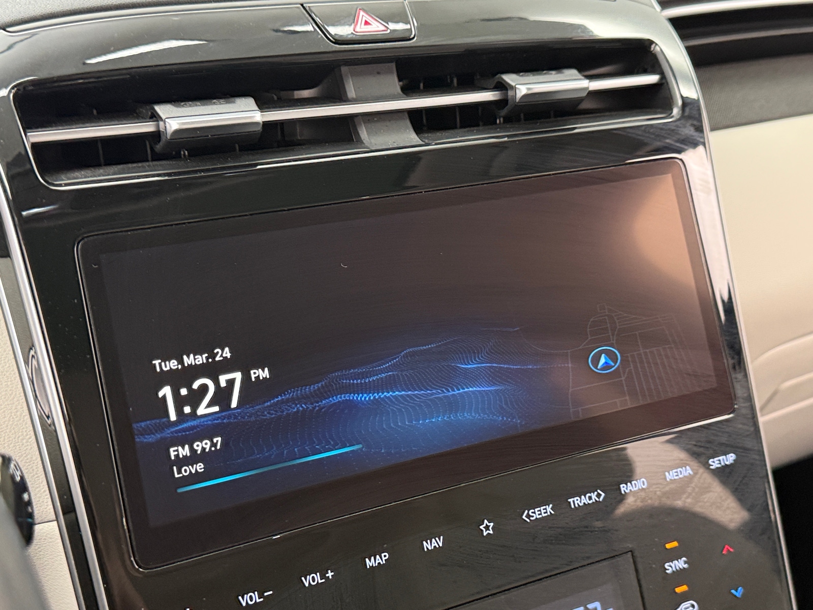 Thumbnail: 2022 Hyundai Tucson - 3