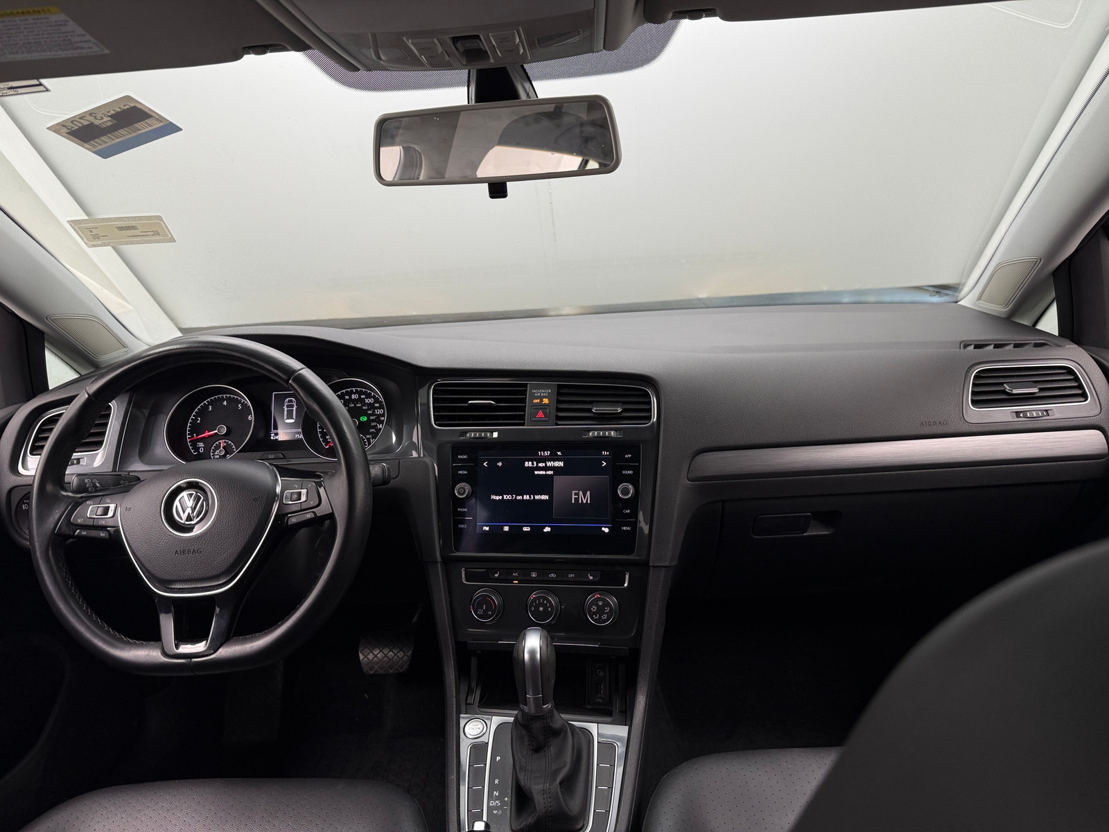 Thumbnail: 2018 Volkswagen Golf - 2