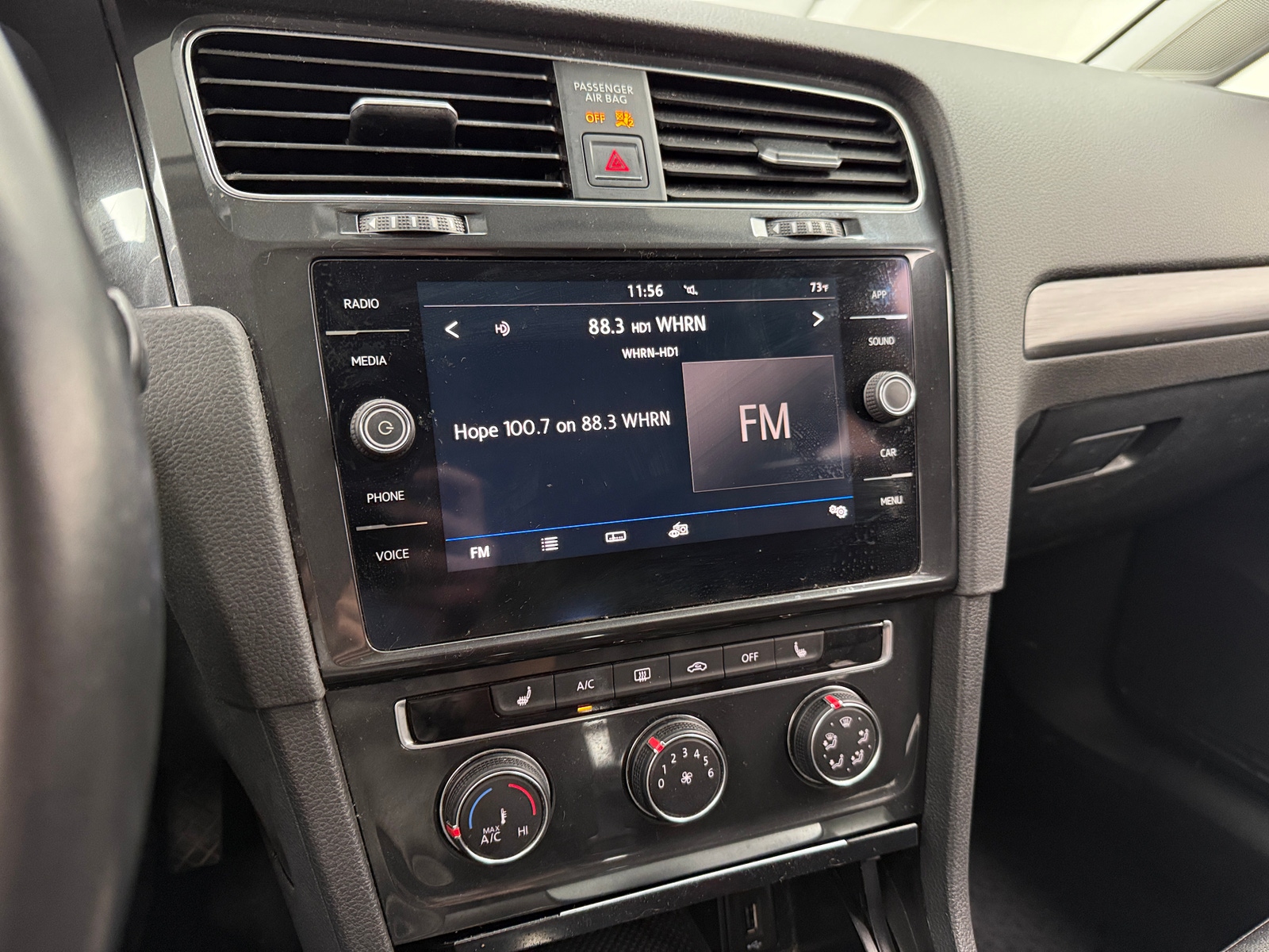 Thumbnail: 2018 Volkswagen Golf - 3