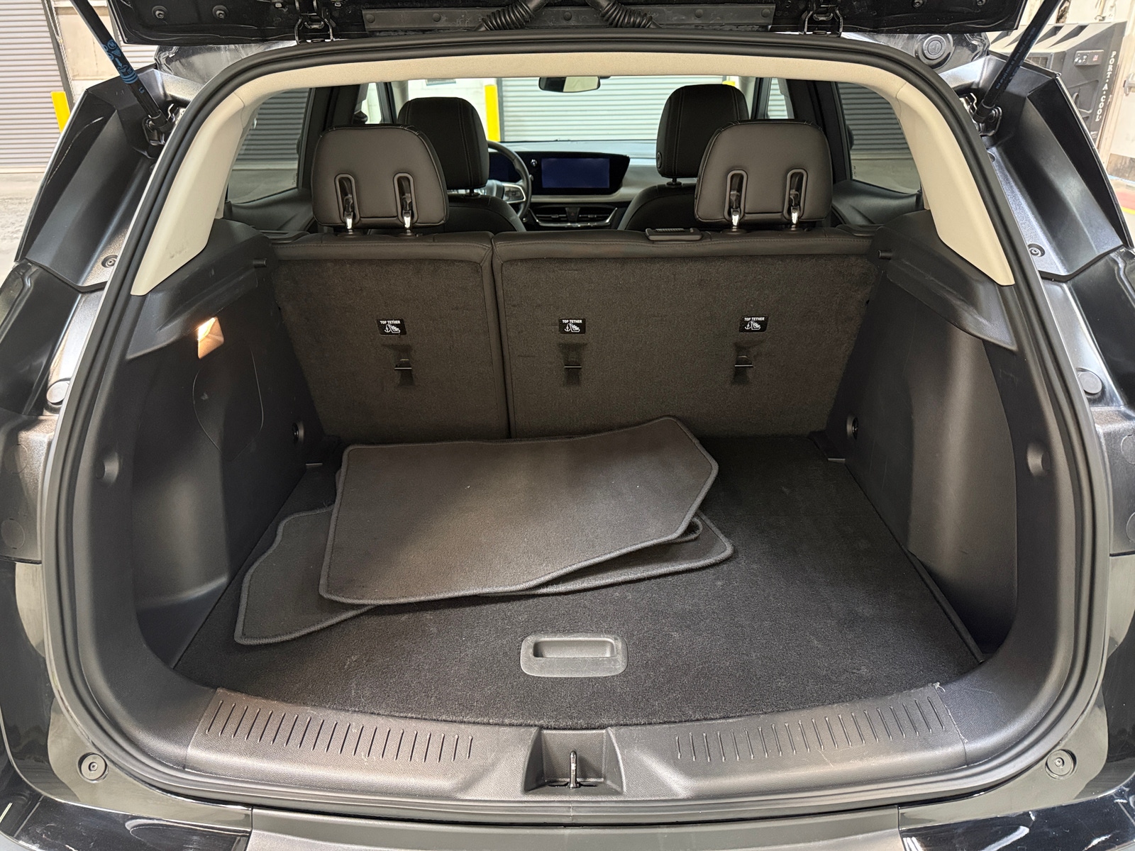 Thumbnail: 2025 Buick Encore GX - 6