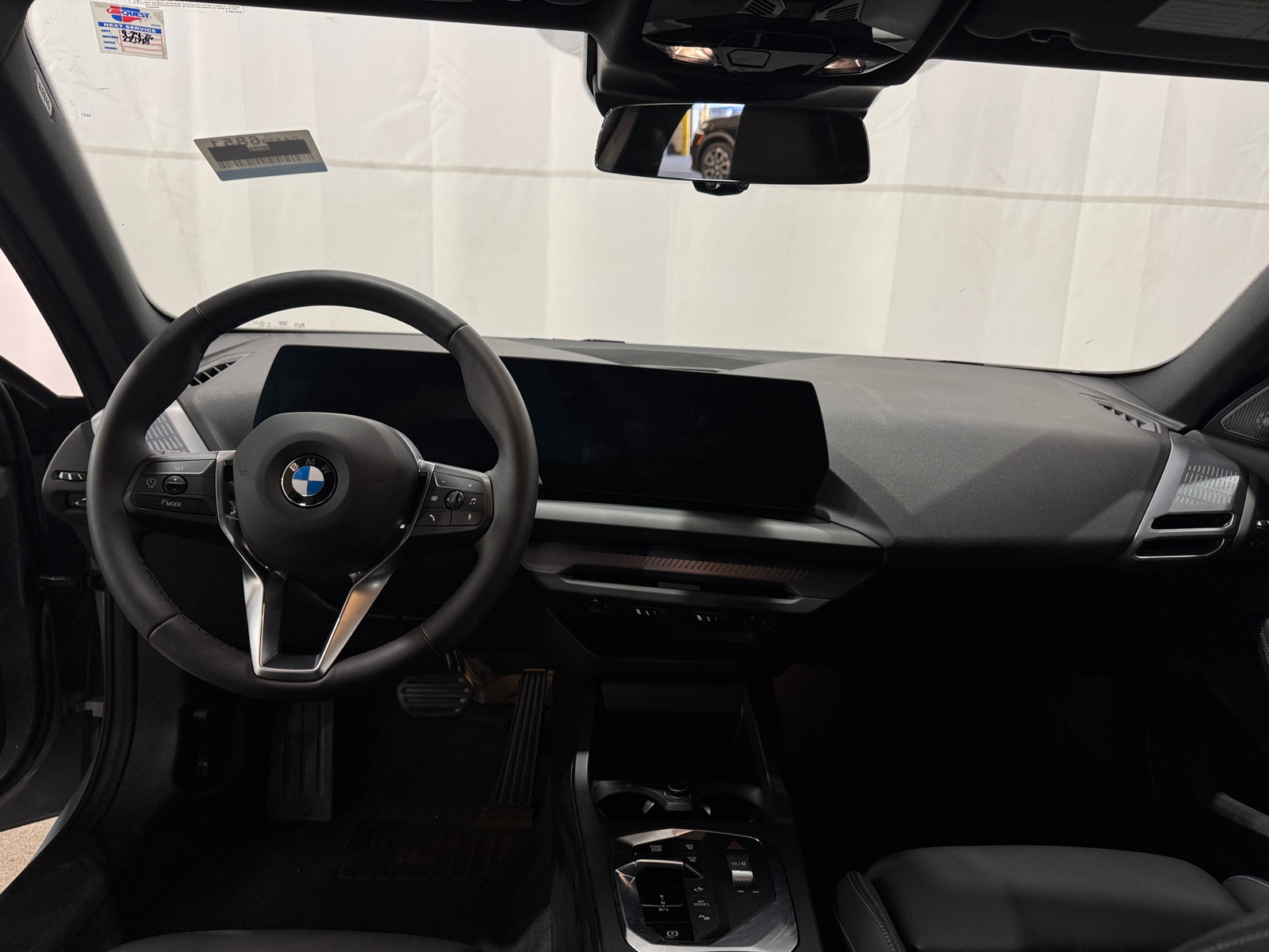 Thumbnail: 2025 BMW 2 Series - 2