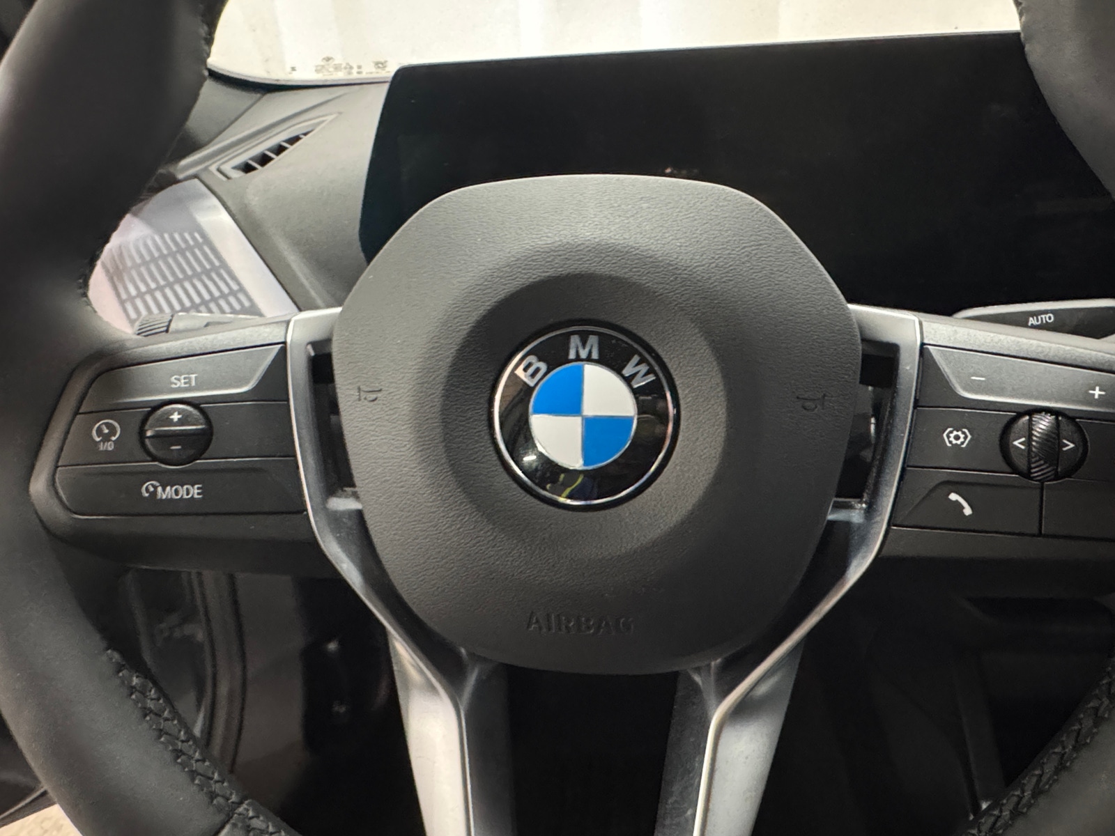 Thumbnail: 2025 BMW 2 Series - 4