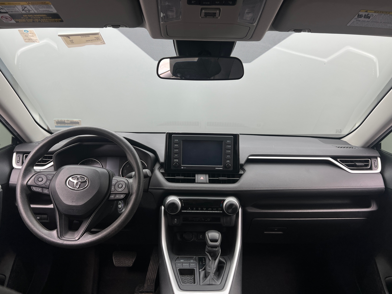 Thumbnail: 2022 Toyota RAV4 - 3