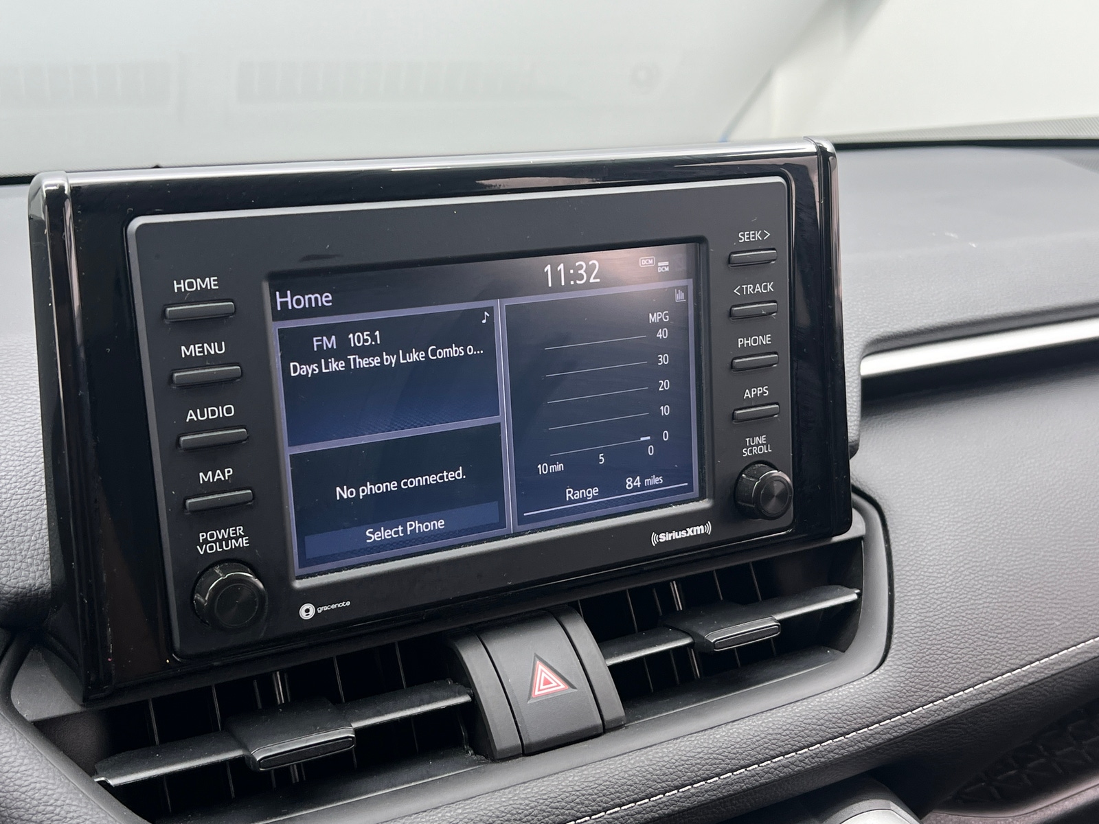 Thumbnail: 2022 Toyota RAV4 - 4