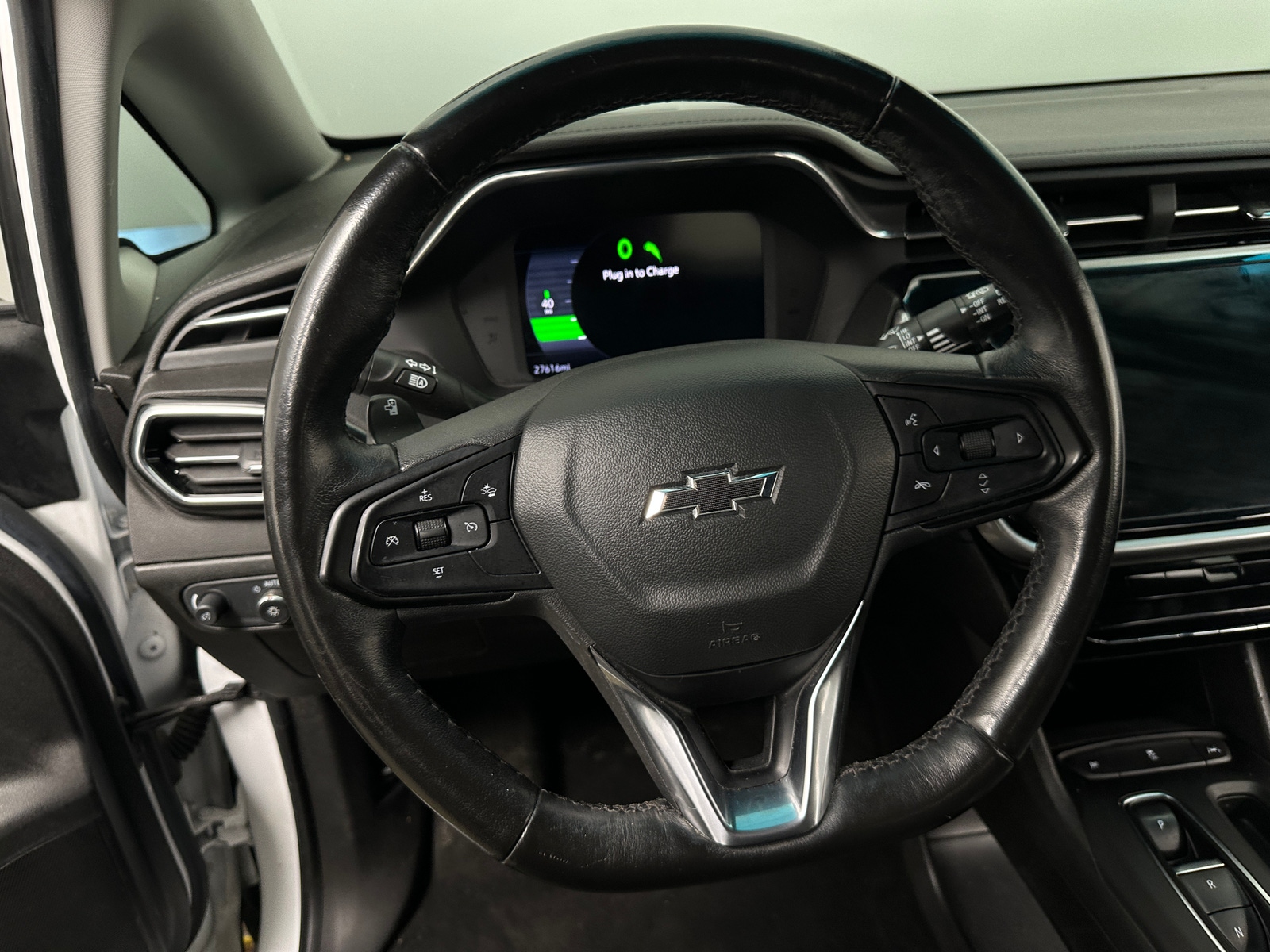 Thumbnail: 2022 Chevrolet Bolt EV - 5