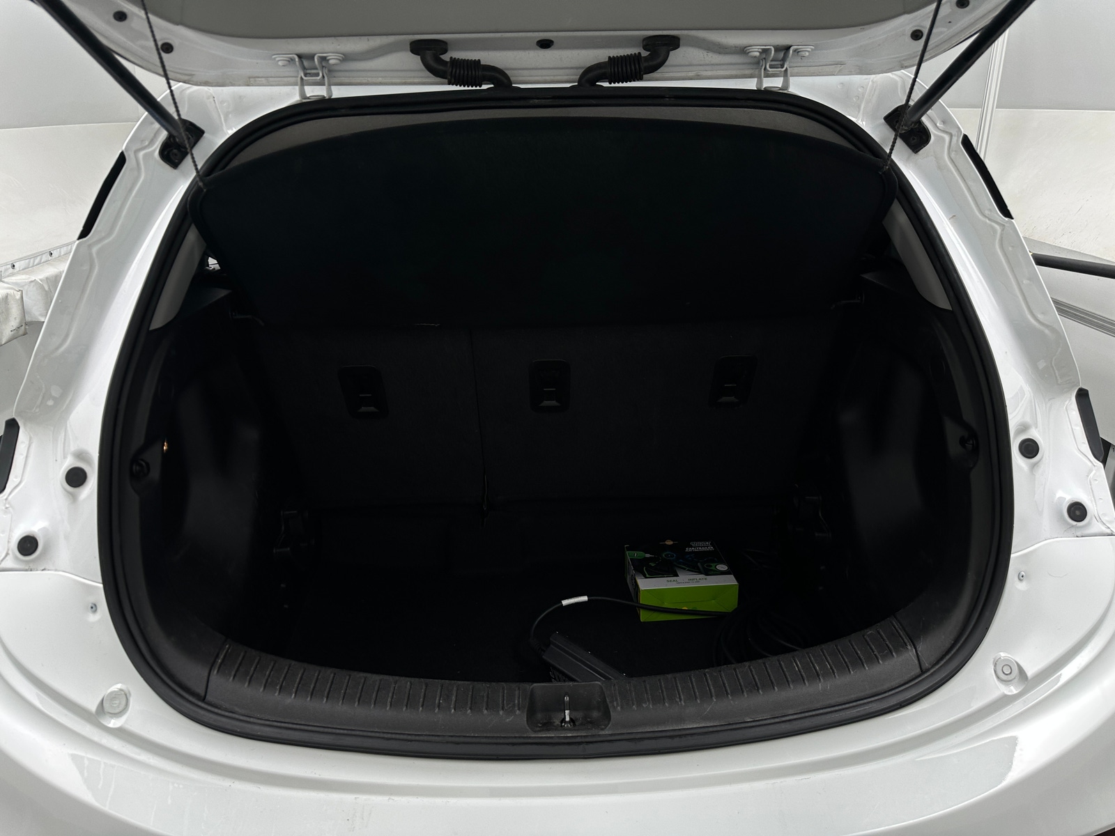 Thumbnail: 2022 Chevrolet Bolt EV - 7