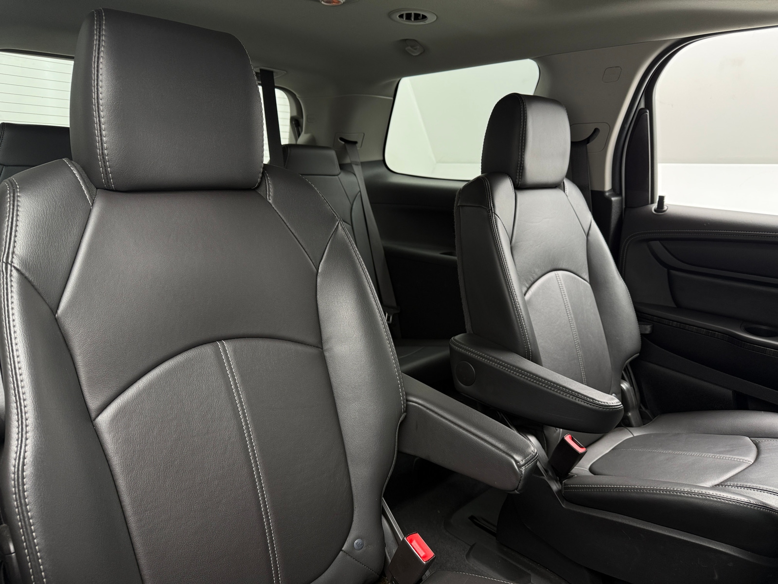 Thumbnail: 2017 GMC Acadia - 5