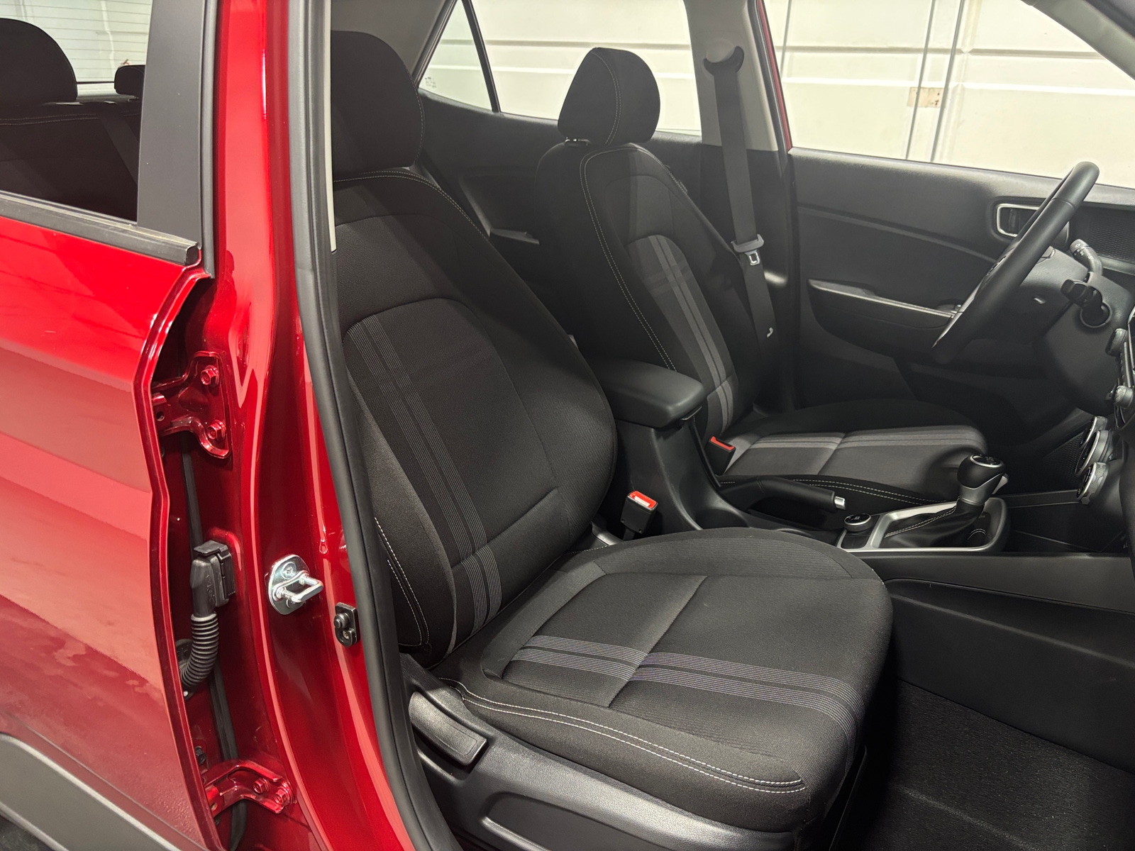 Thumbnail: 2025 Hyundai Venue - 2