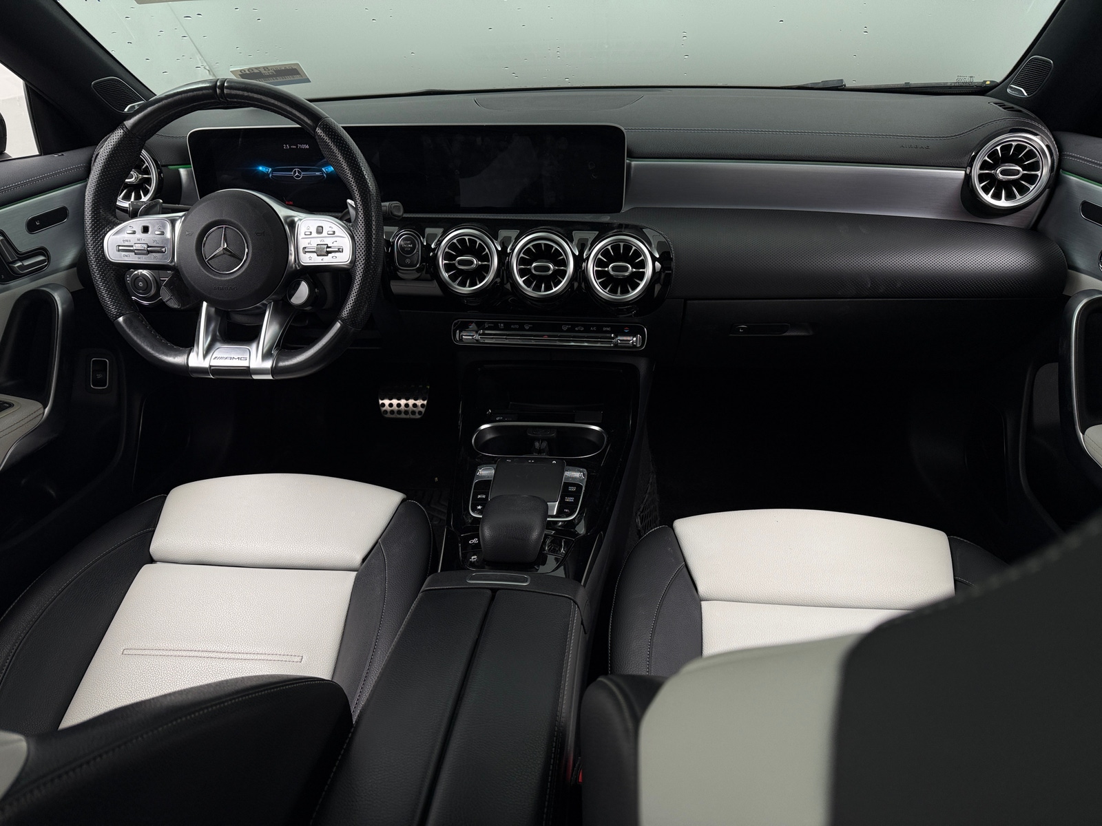 Thumbnail: 2020 Mercedes-Benz CLA - 2