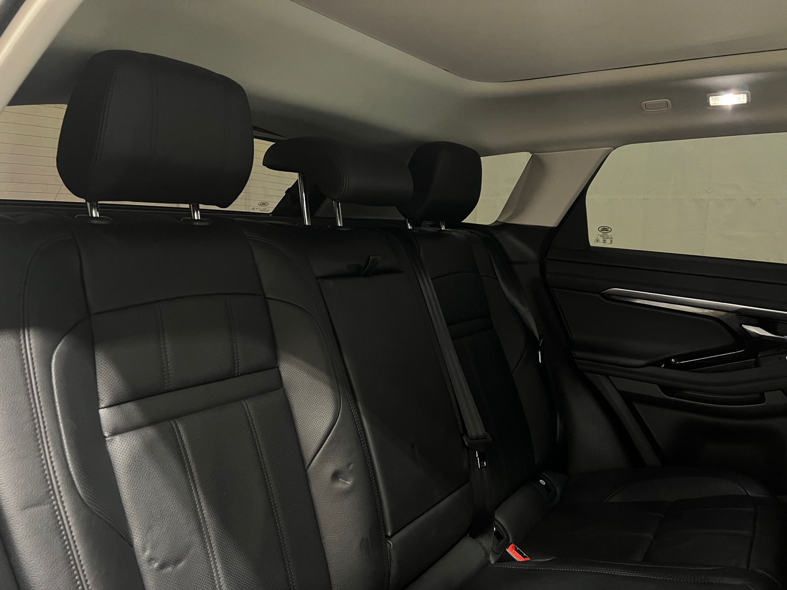 Thumbnail: 2021 Land Rover Range Rover Evoque - 5