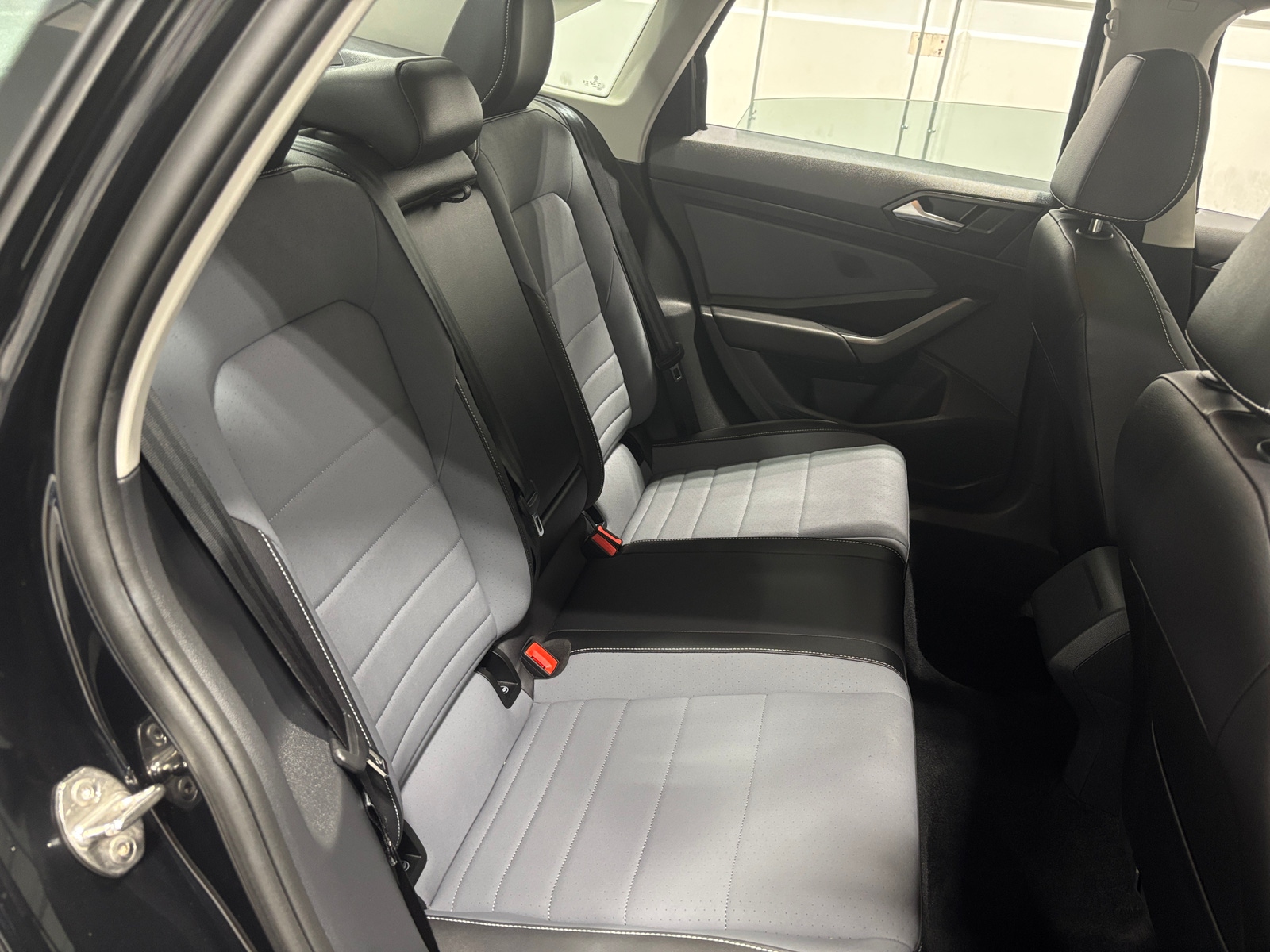 Thumbnail: 2025 Volkswagen Jetta - 5