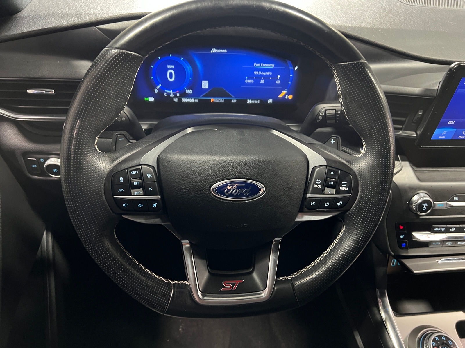 Thumbnail: 2020 Ford Explorer - 4