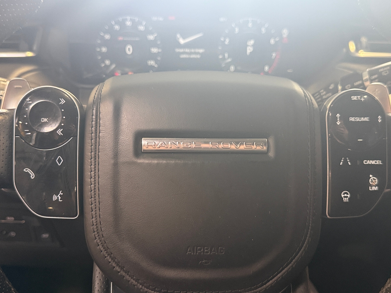 Thumbnail: 2018 Land Rover Range Rover Velar - 4