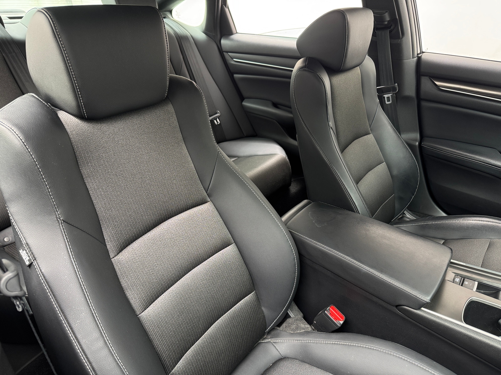 Thumbnail: 2018 Honda Accord - 2