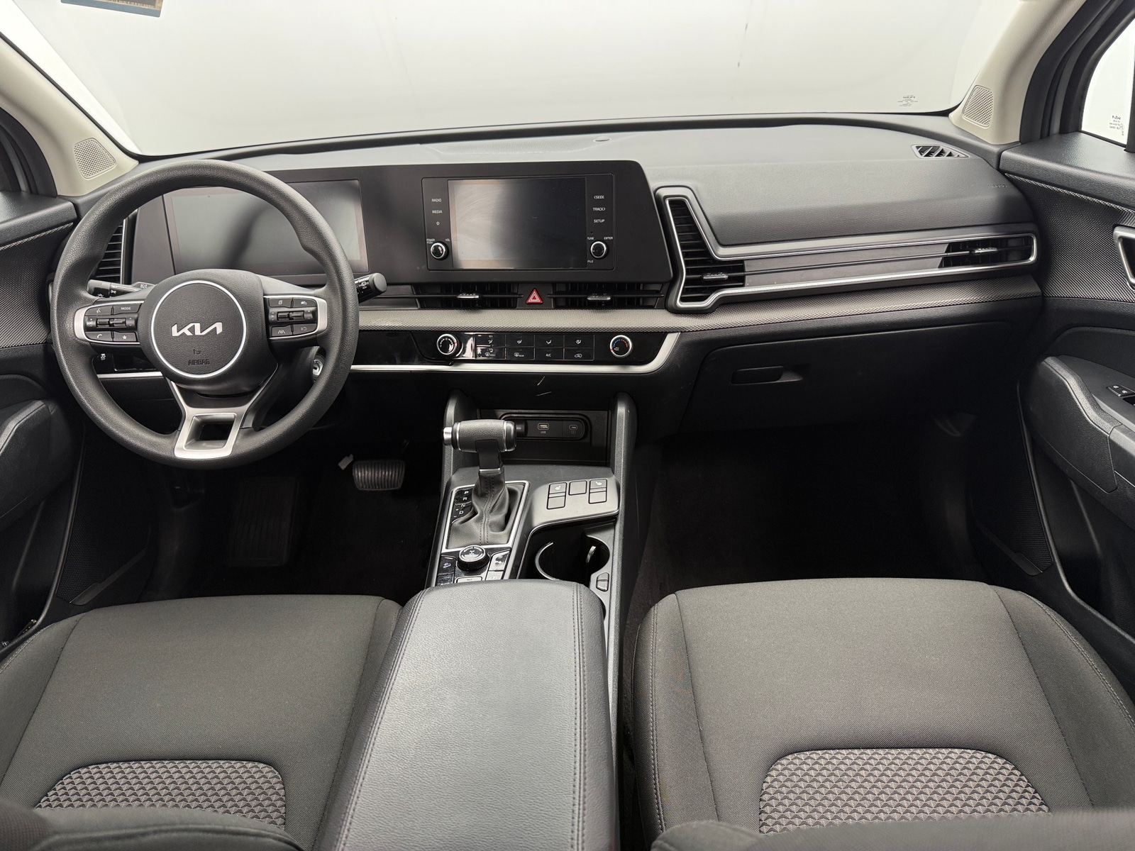 Thumbnail: 2025 Kia Sportage - 3