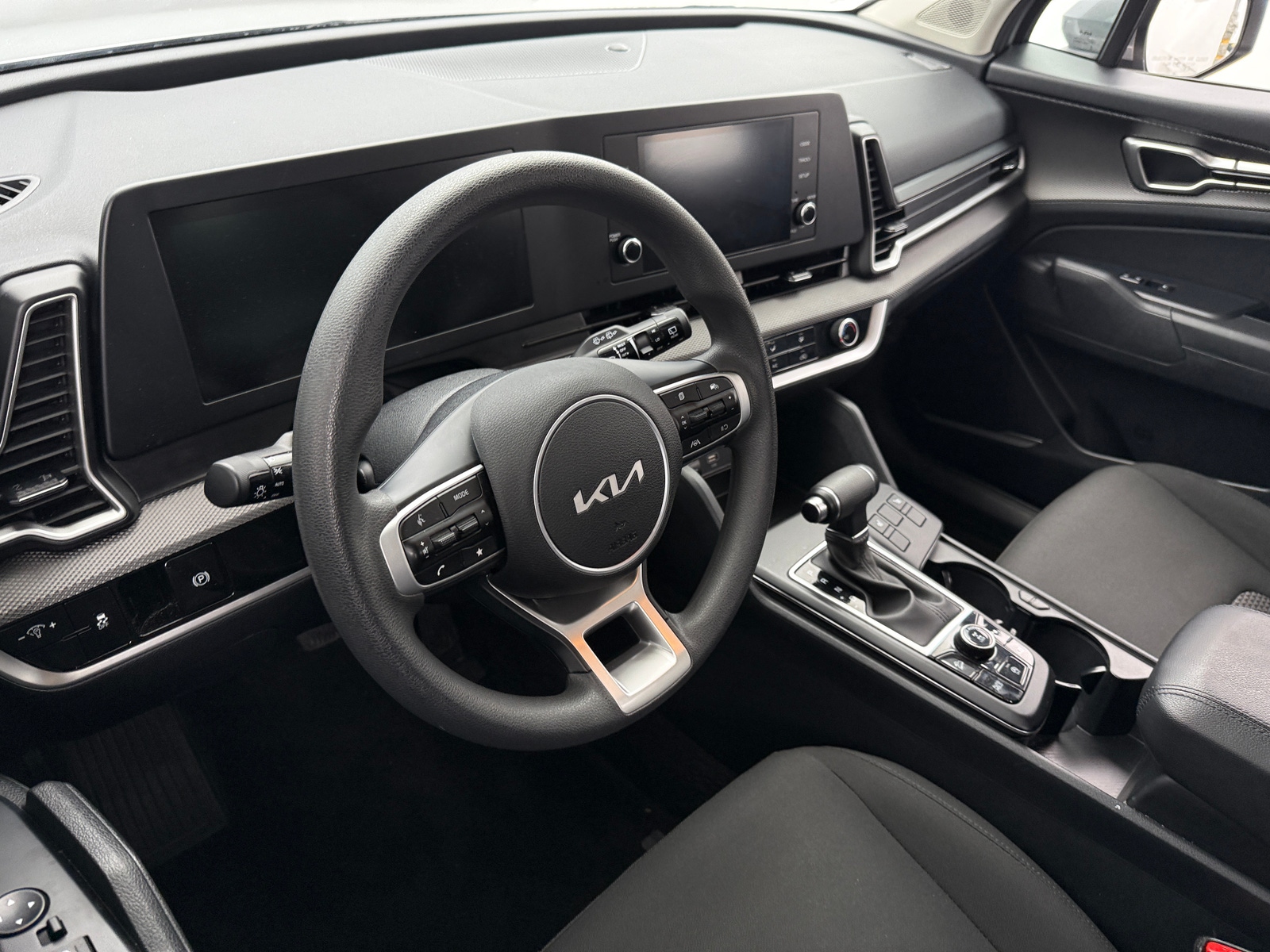 Thumbnail: 2025 Kia Sportage - 5