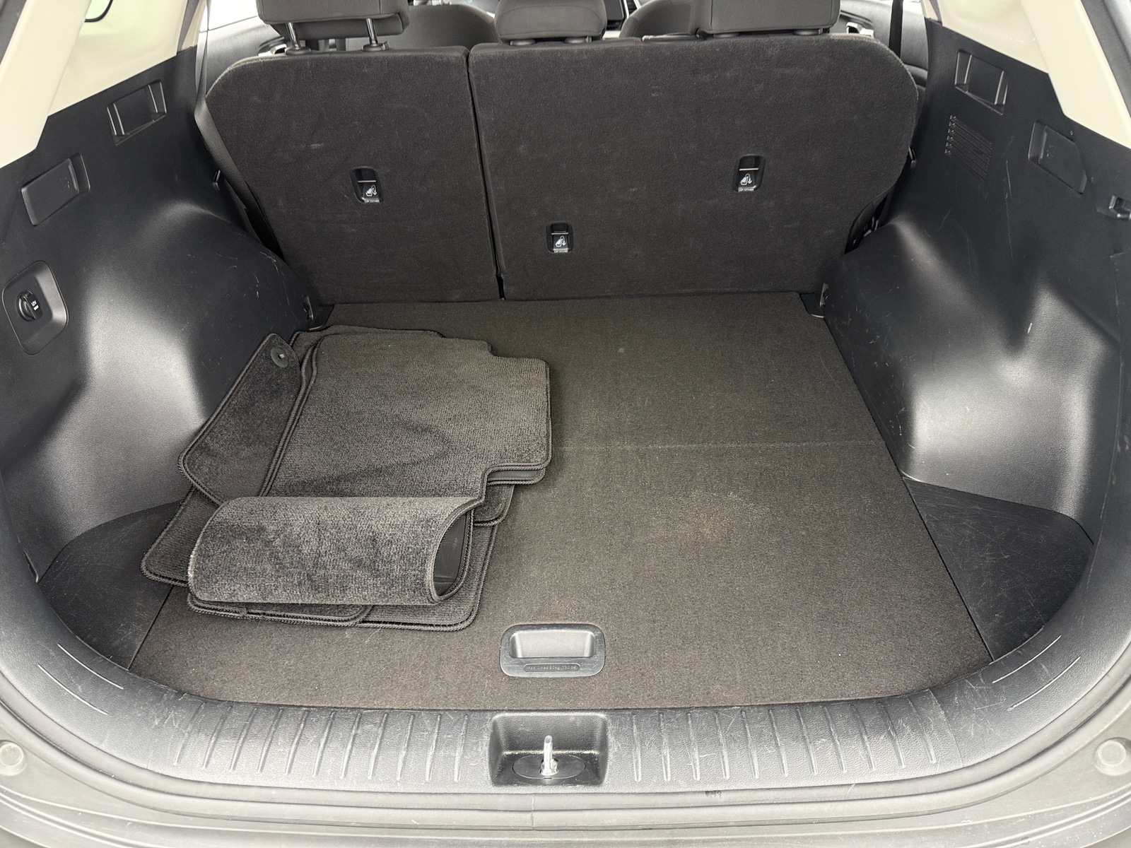 Thumbnail: 2025 Kia Sportage - 7