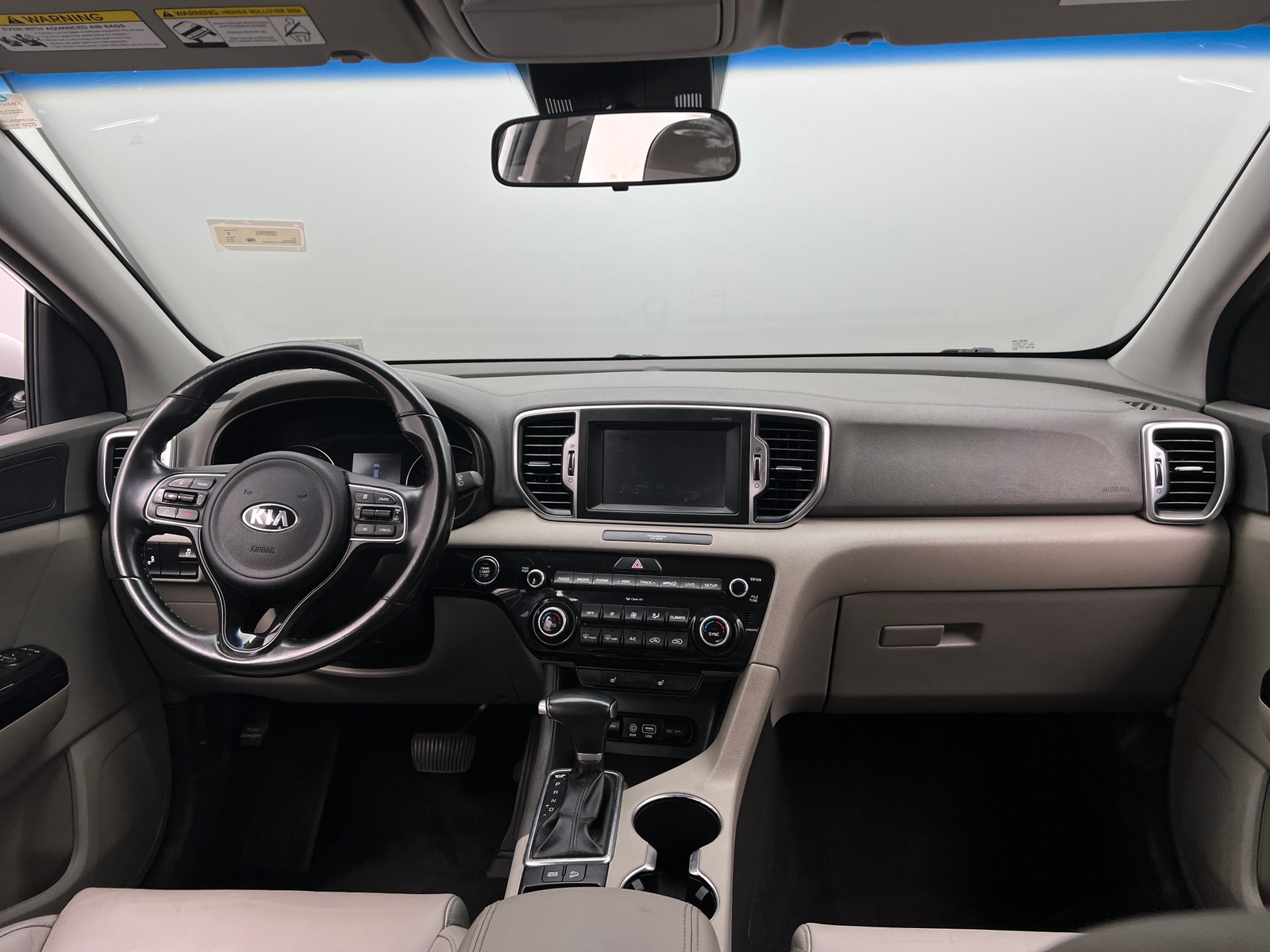 Thumbnail: 2018 Kia Sportage - 3