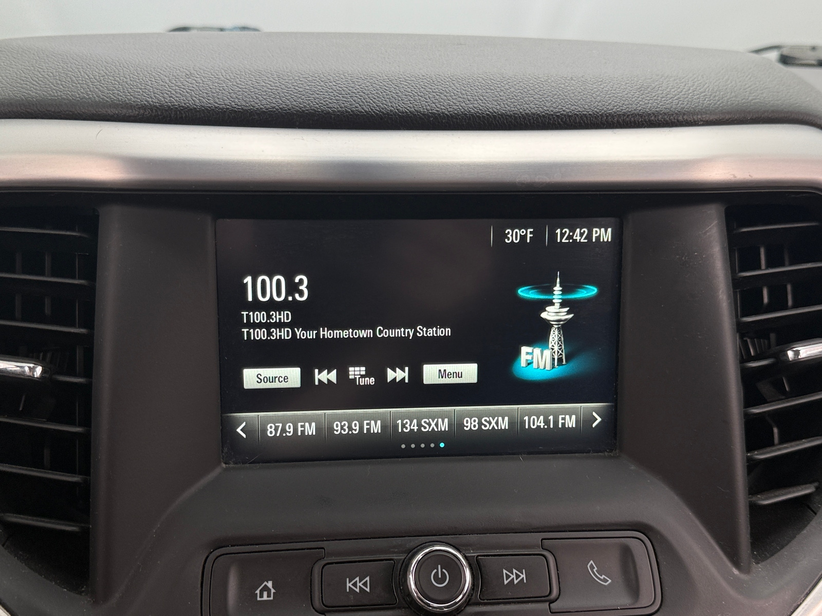 Thumbnail: 2018 GMC Acadia - 4